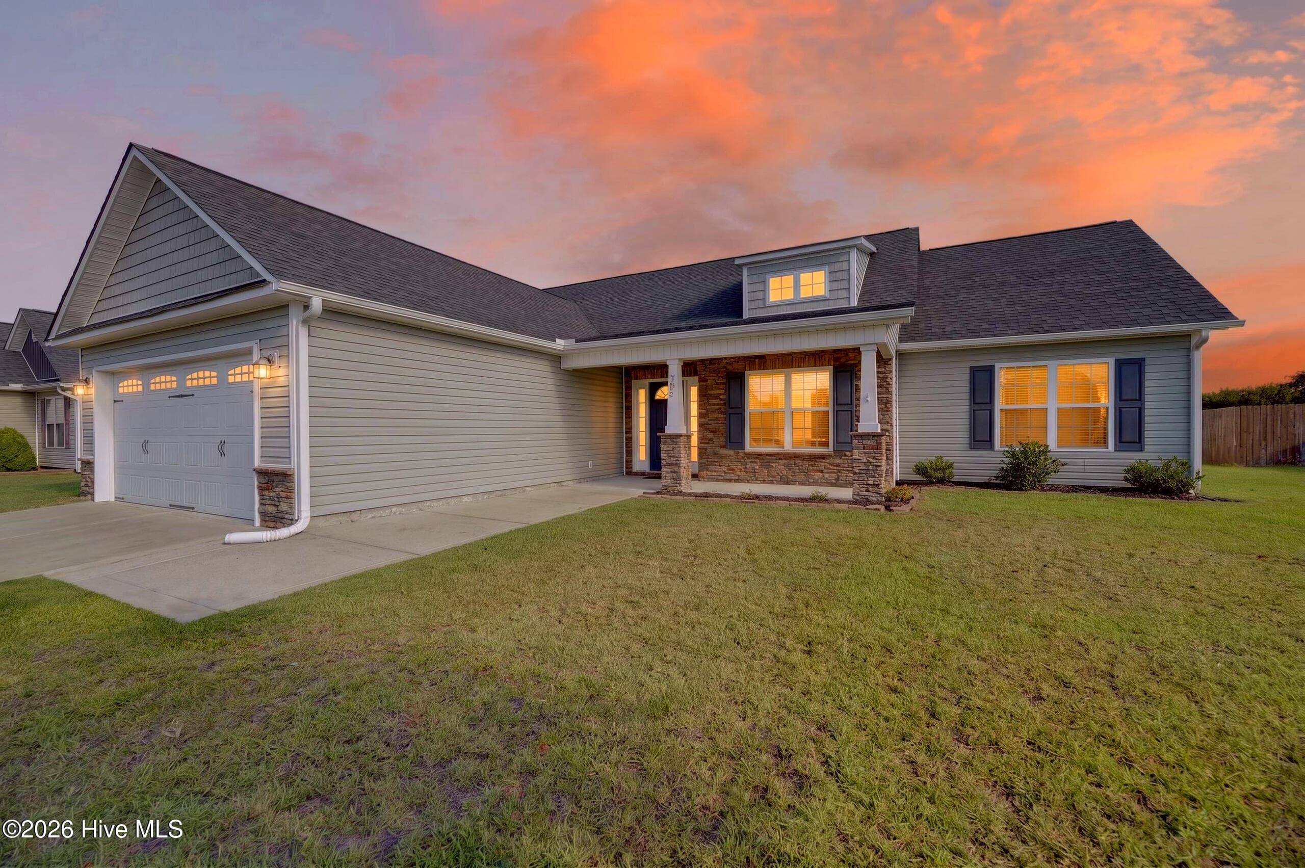 425 Meadowlark Drive, Winterville, NC 28590