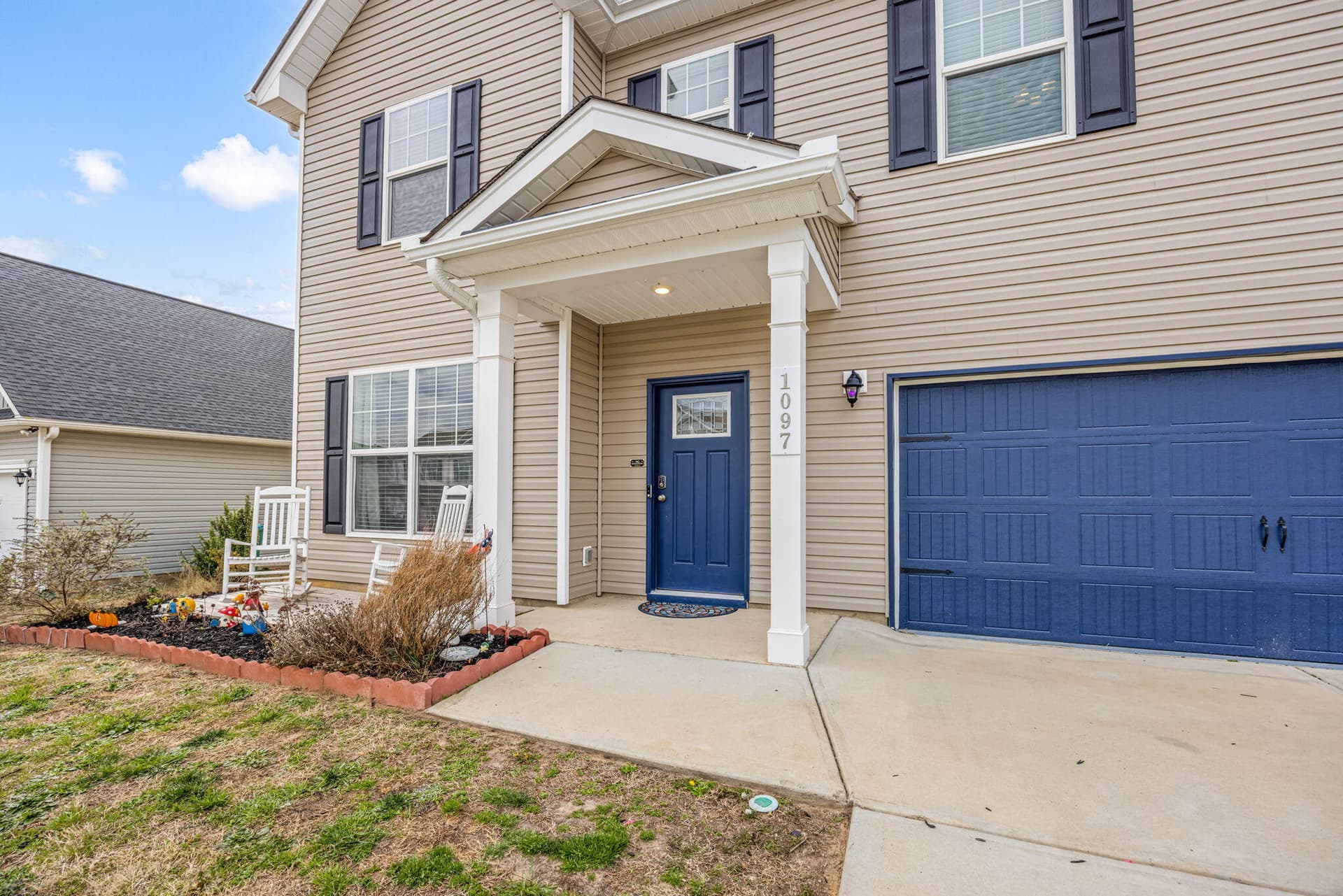 Single Family Residence at 1097 Sapphire Drive, Graniteville, SC 29829, photo 2 of 42