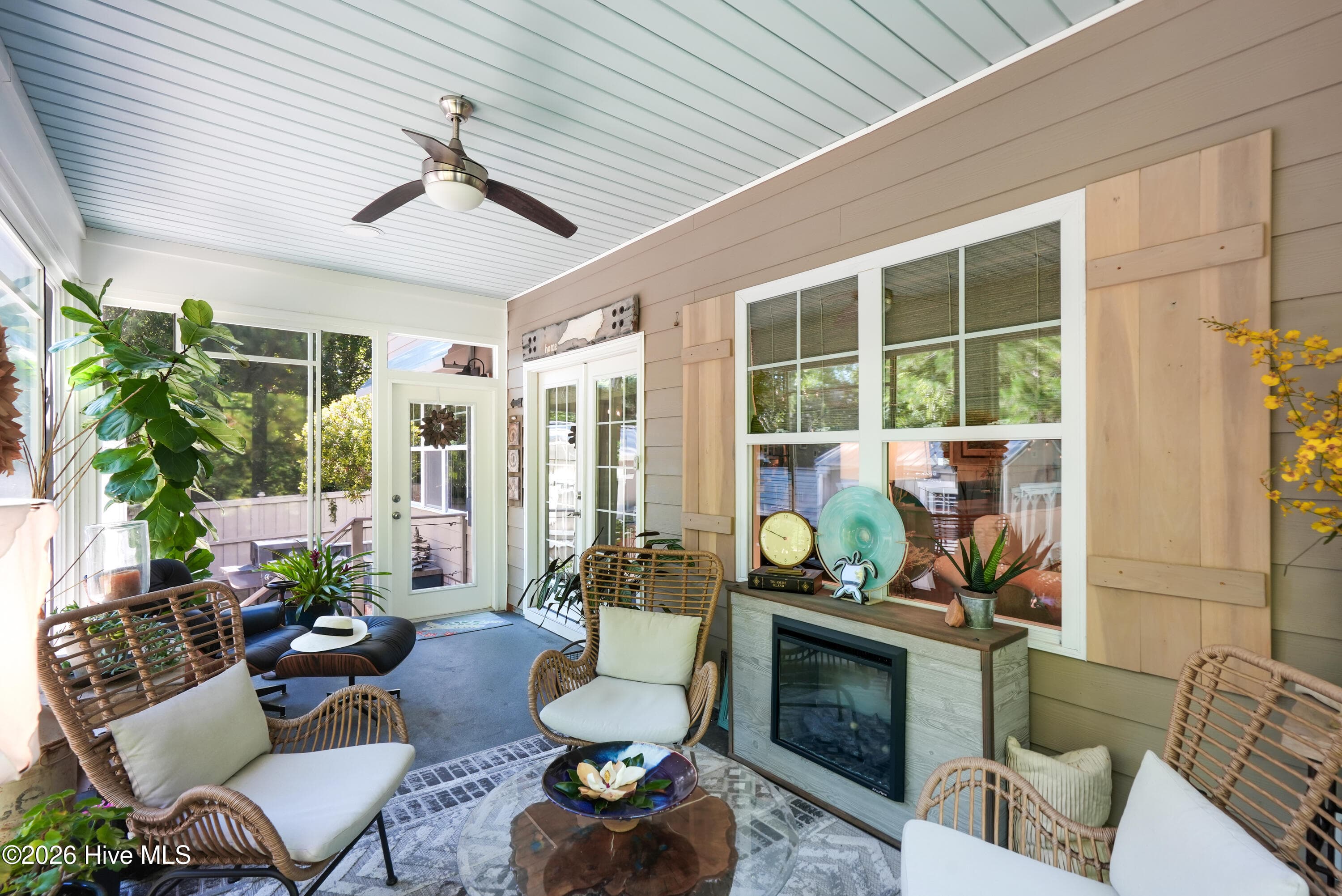 Single Family Residence at 79 Rice Flat Bay Street, Hampstead, NC 28443, photo 33 of 47