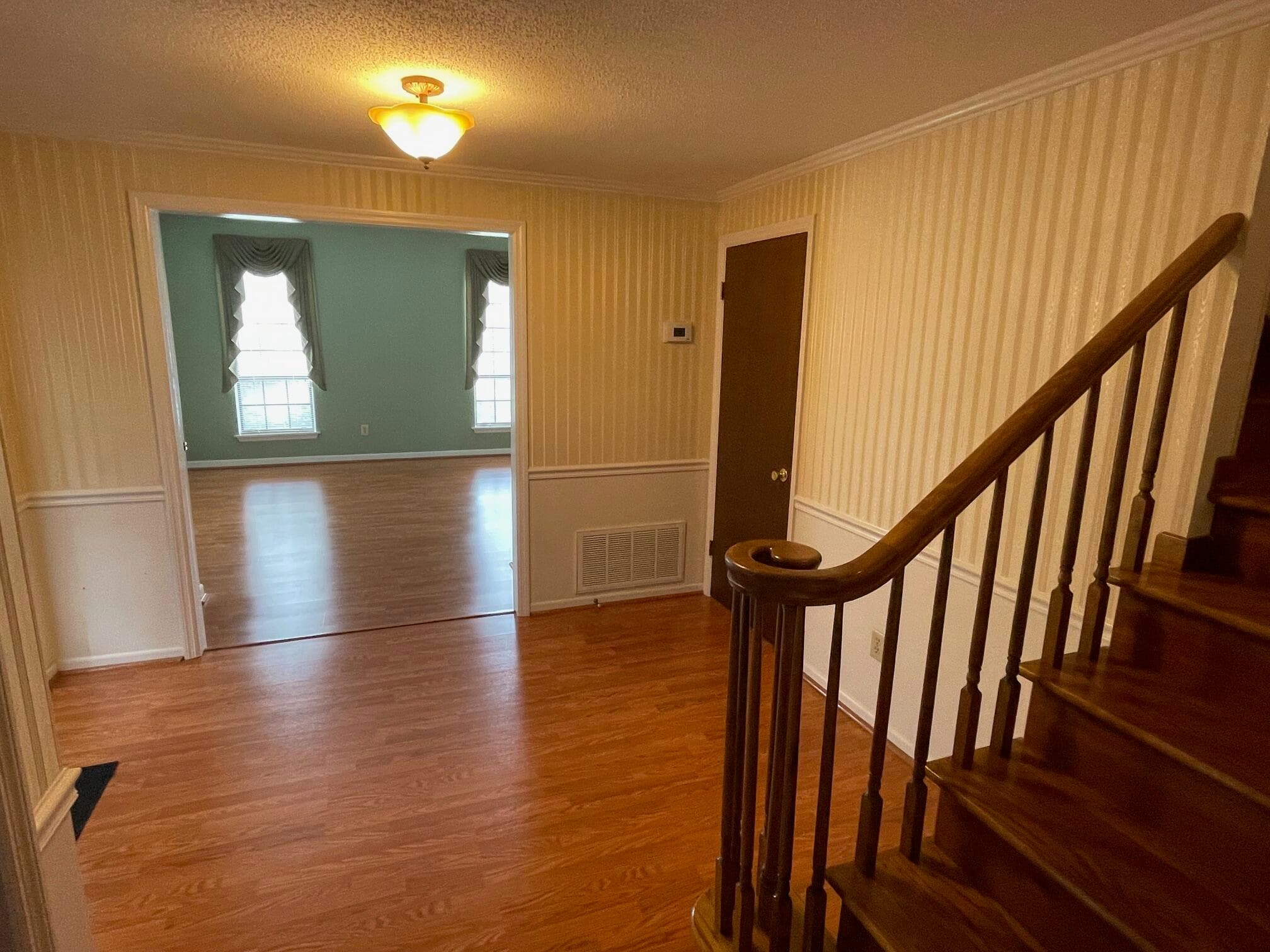 Single Family Residence at 2944 Foxhall Circle, Augusta, GA 30907, photo 3 of 27