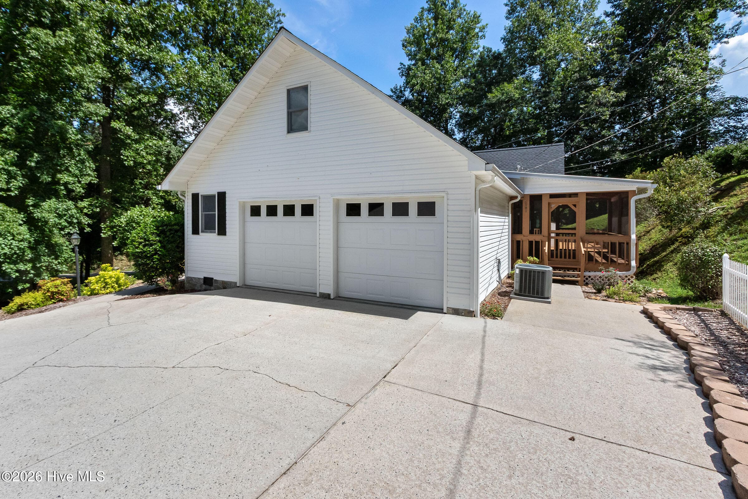 Single Family Residence at 21 Grand Ridge, Murphy, NC 28906, photo 65 of 86