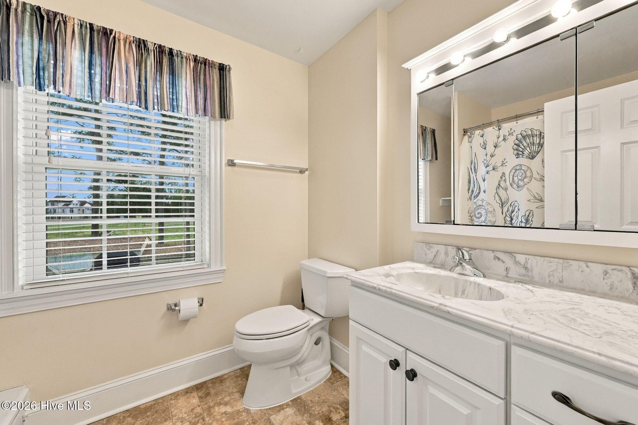 Single Family Residence at 127 Dickinson Road, Chocowinity, NC 27817, photo 35 of 56