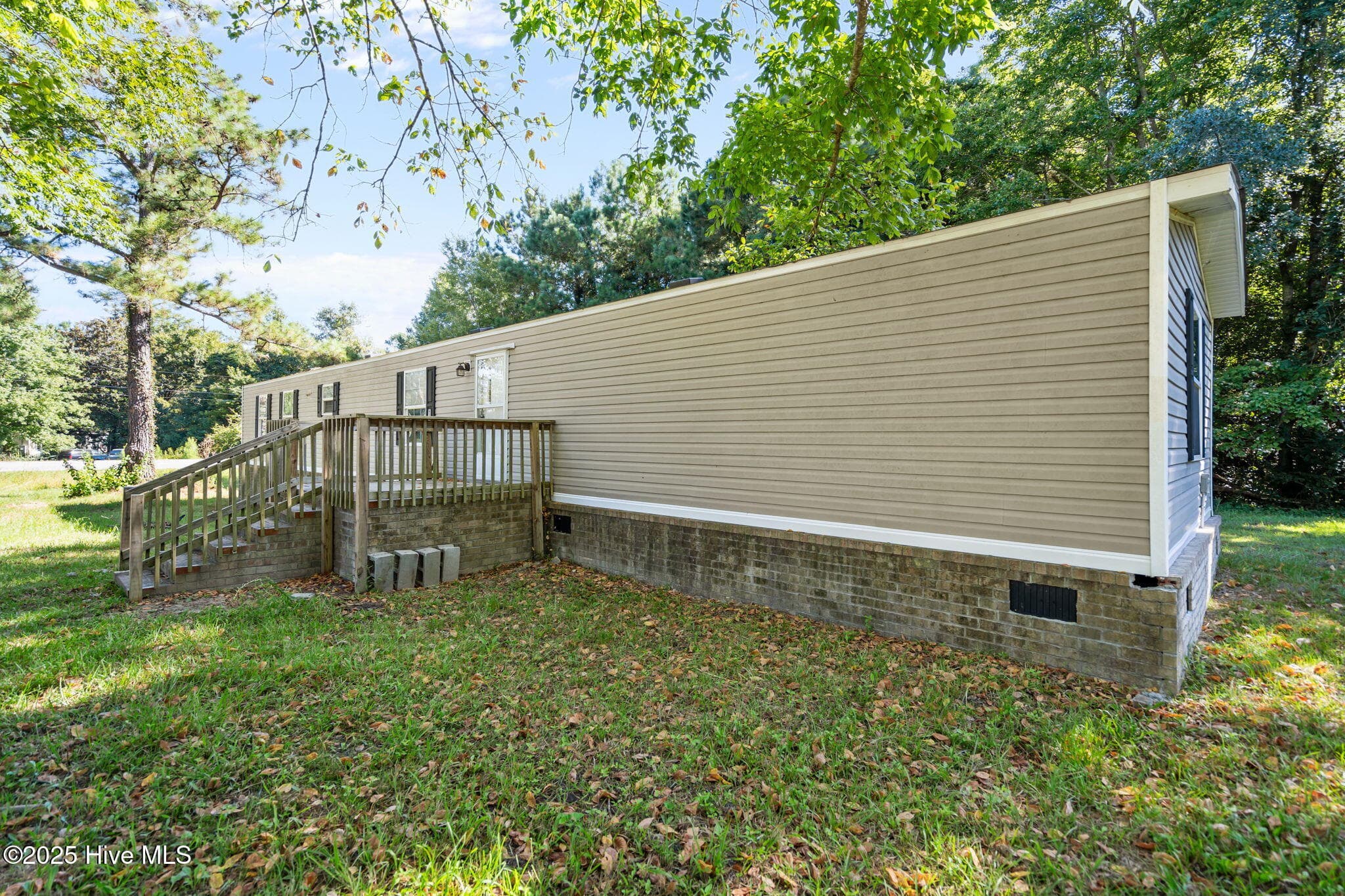 Manufactured Home at 120 8th Street, Bolton, NC 28423, photo 34 of 49