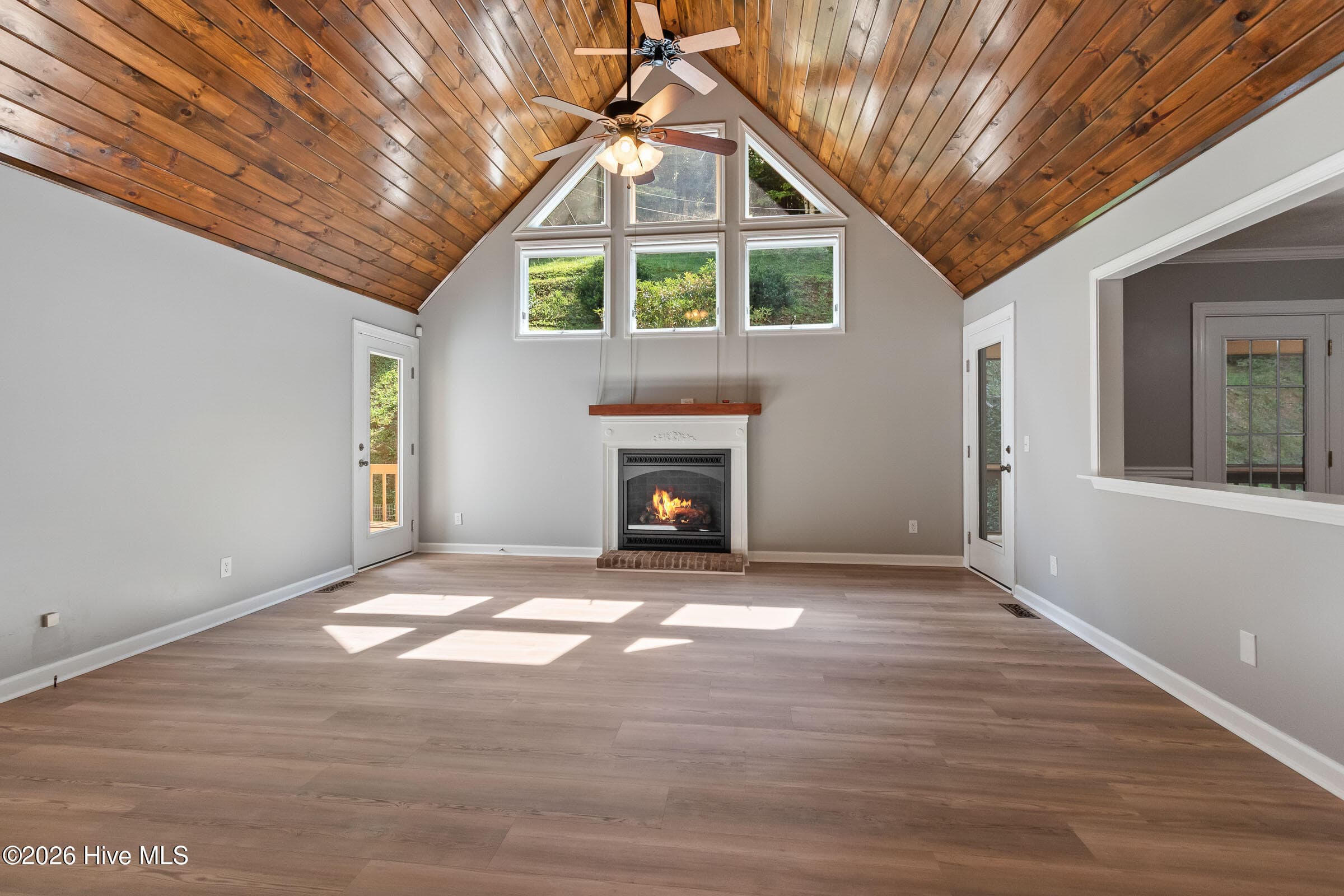 Single Family Residence at 21 Grand Ridge, Murphy, NC 28906, photo 12 of 86