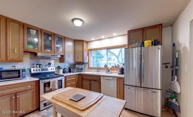 Single Family Residence at 104 Darsel Lane, Point Harbor, NC 27964, photo 8 of 27