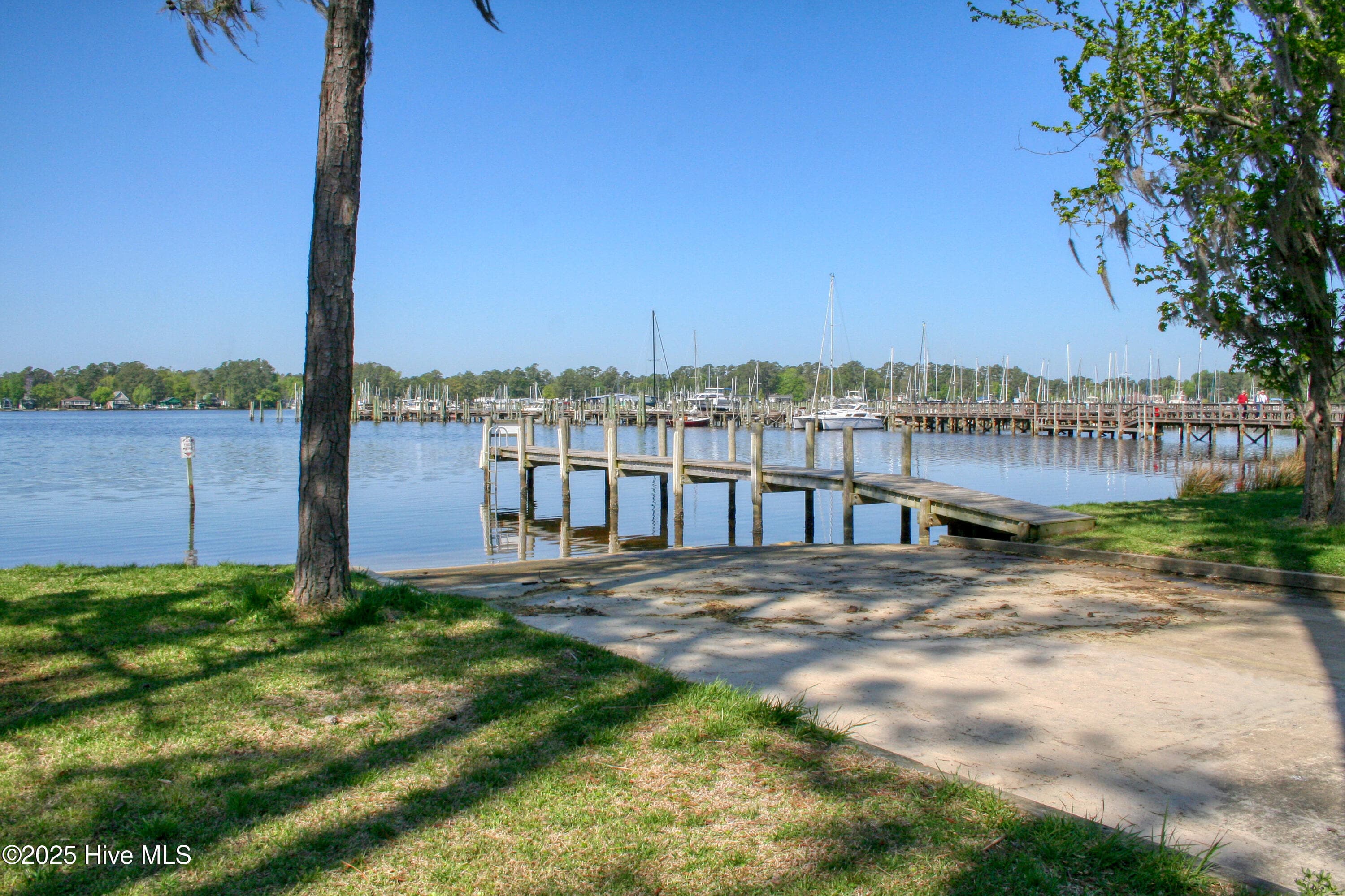 PP Common/Amenities - 103 133 Greenbriar Lane, Washington, NC 27889