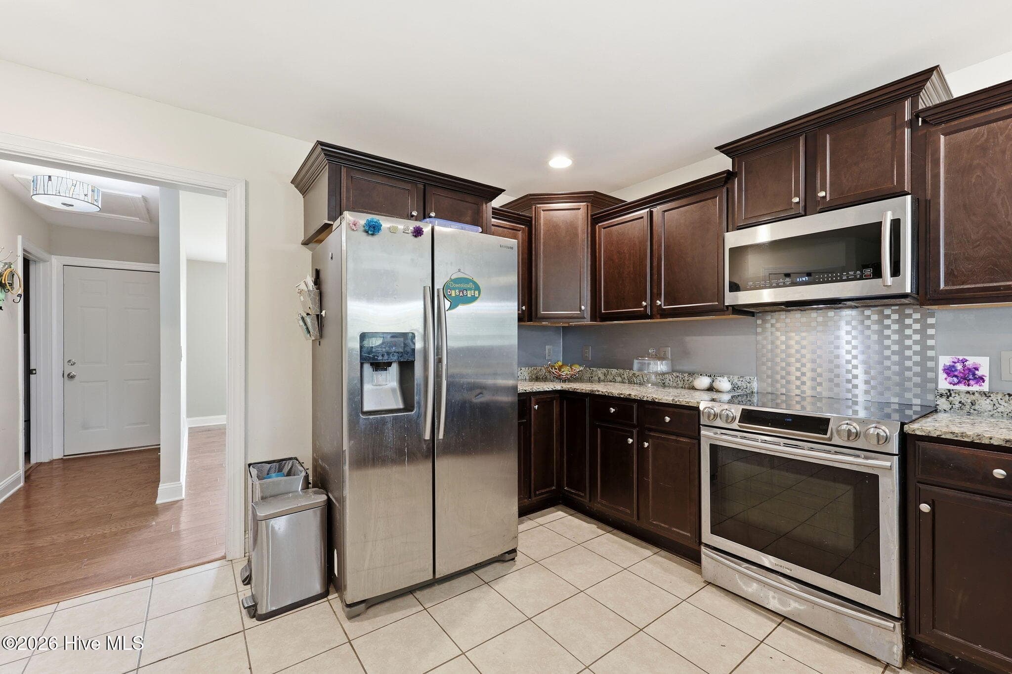 Single Family Residence at 803 Canvas Court, Swansboro, NC 28584, photo 18 of 102