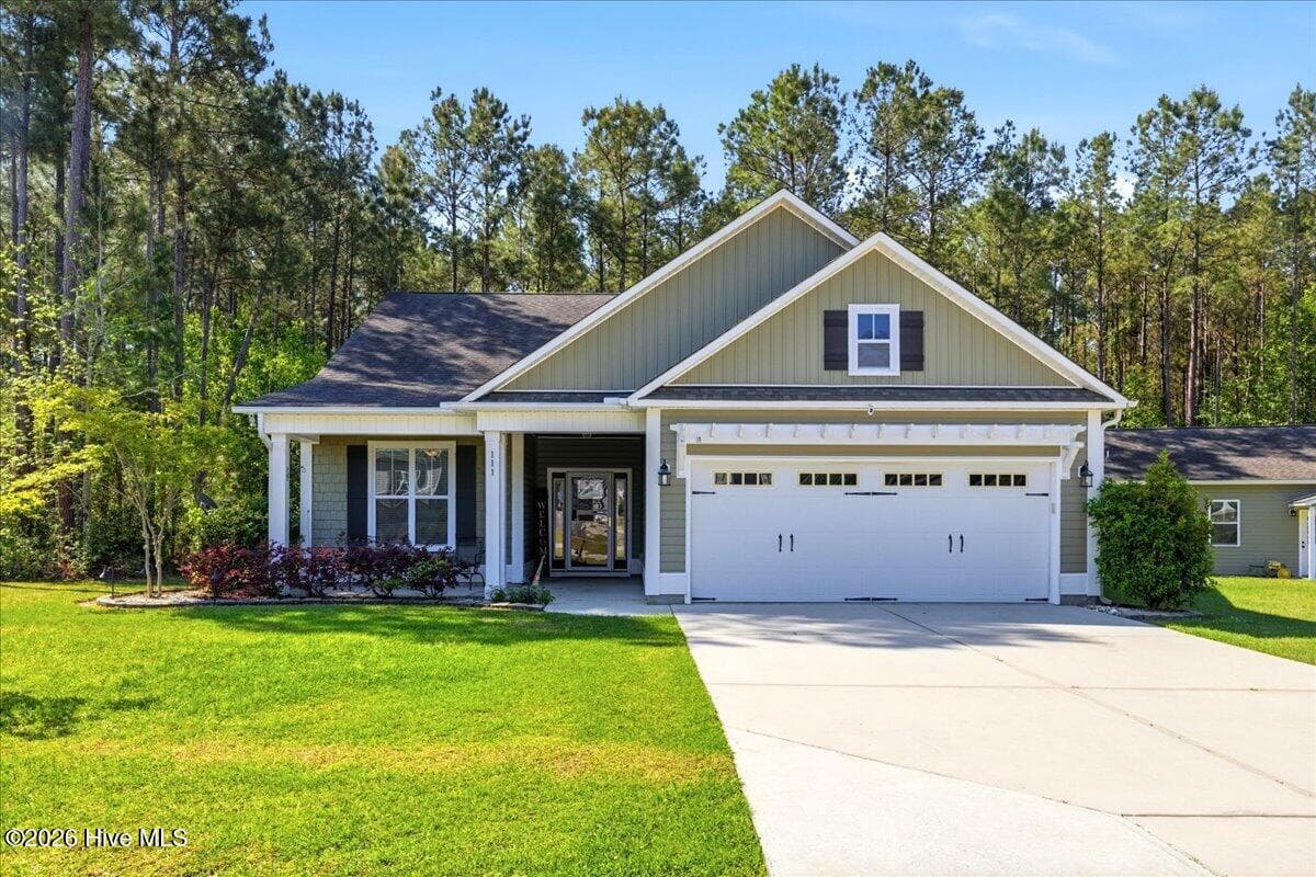 Single Family Residence at 111 W Huckleberry Way, Rocky Point, NC 28457, photo 39 of 52