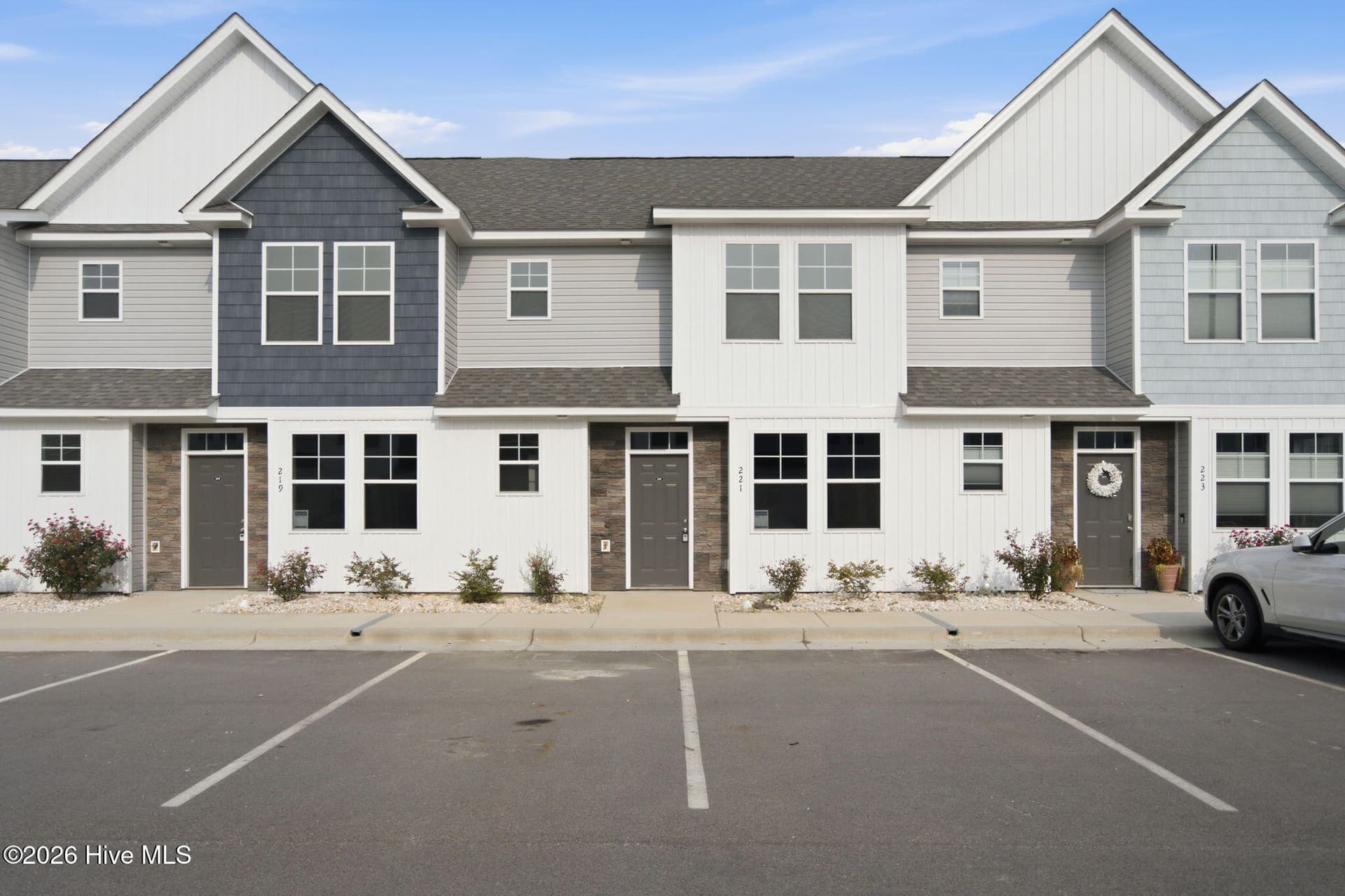 Townhouse at 221 Sandy Cove Lane, Sneads Ferry, NC 28460
