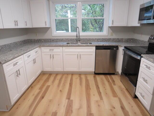 Single Family Residence at 4629 Silver Lake Drive, Evans, GA 30809, photo 7 of 24