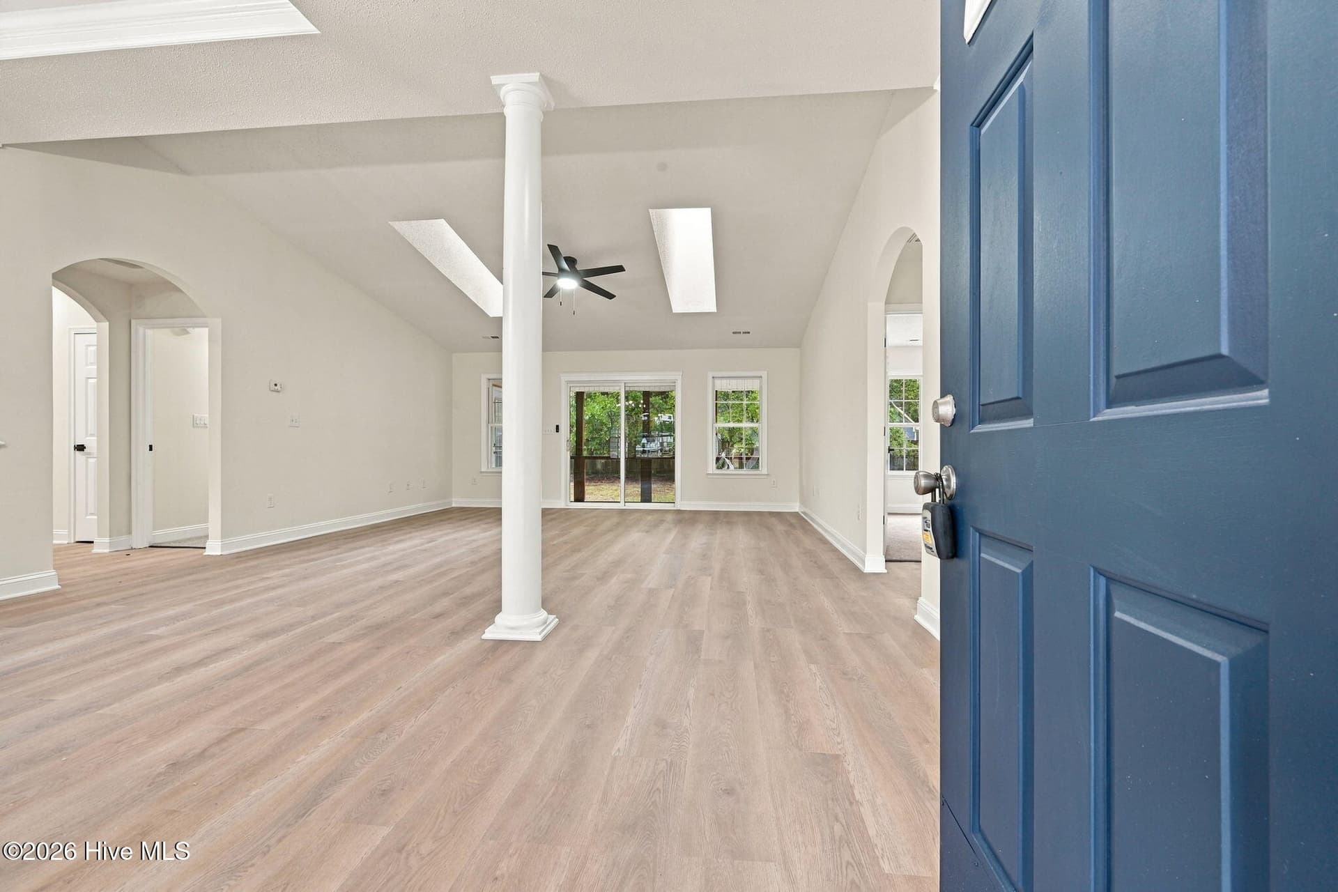 Single Family Residence at 9156 Oak Ridge Plantation Drive SW, Calabash, NC 28467, photo 5 of 29