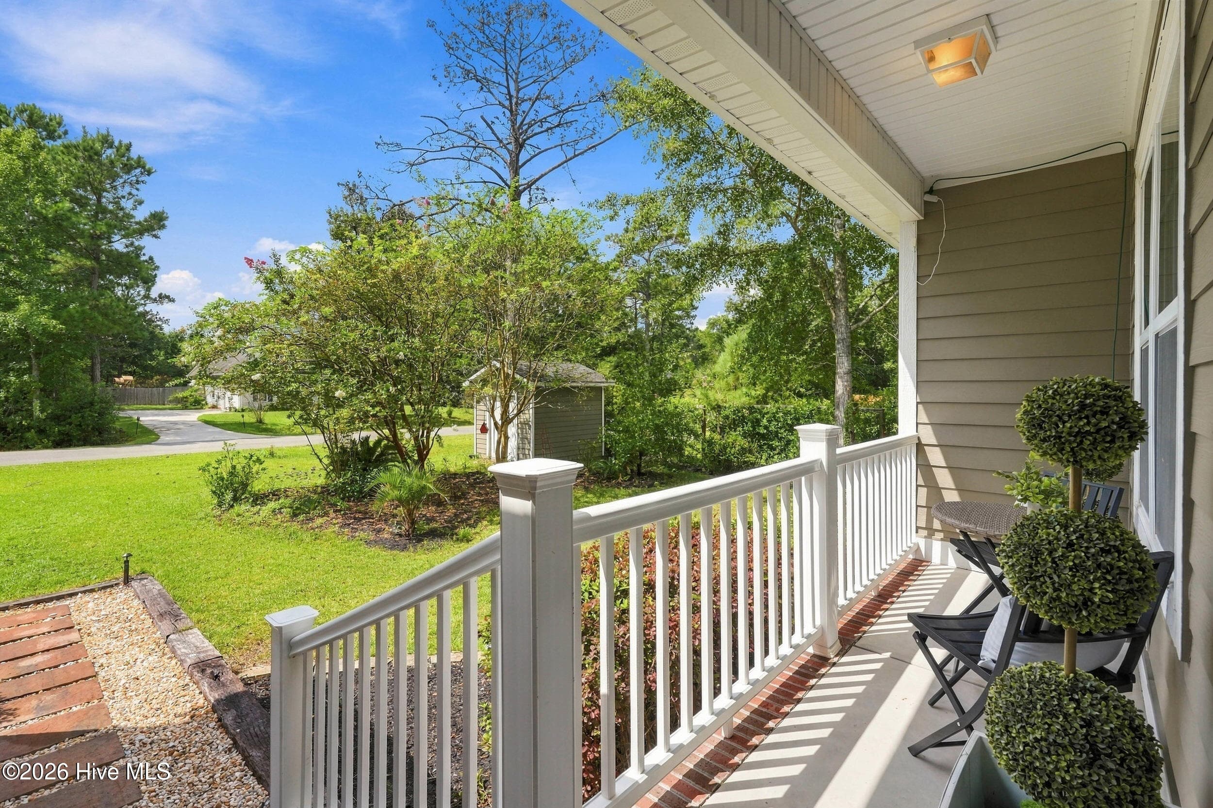 Single Family Residence at 306 Kemper Road, Hampstead, NC 28443, photo 8 of 67