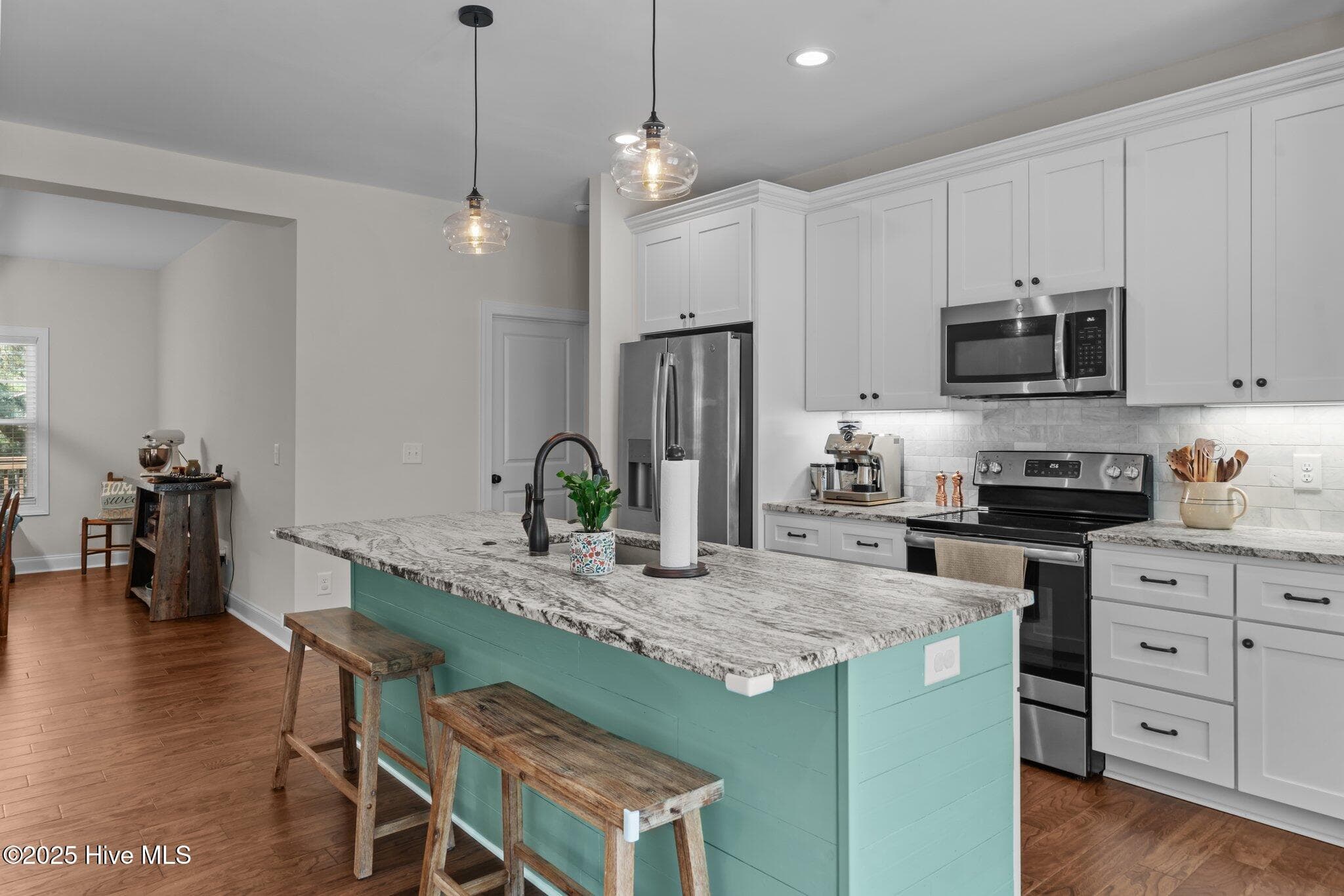 Single Family Residence at 27 Pine Lake Drive, Whispering Pines, NC 28327, Whispering Pines, photo 14 of 36