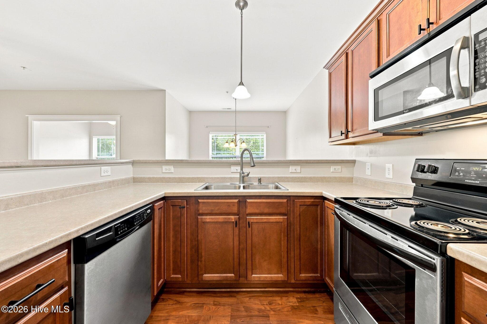 Condominium at 4428 Bluebill Drive 3, Greenville, NC 27858, photo 5 of 45