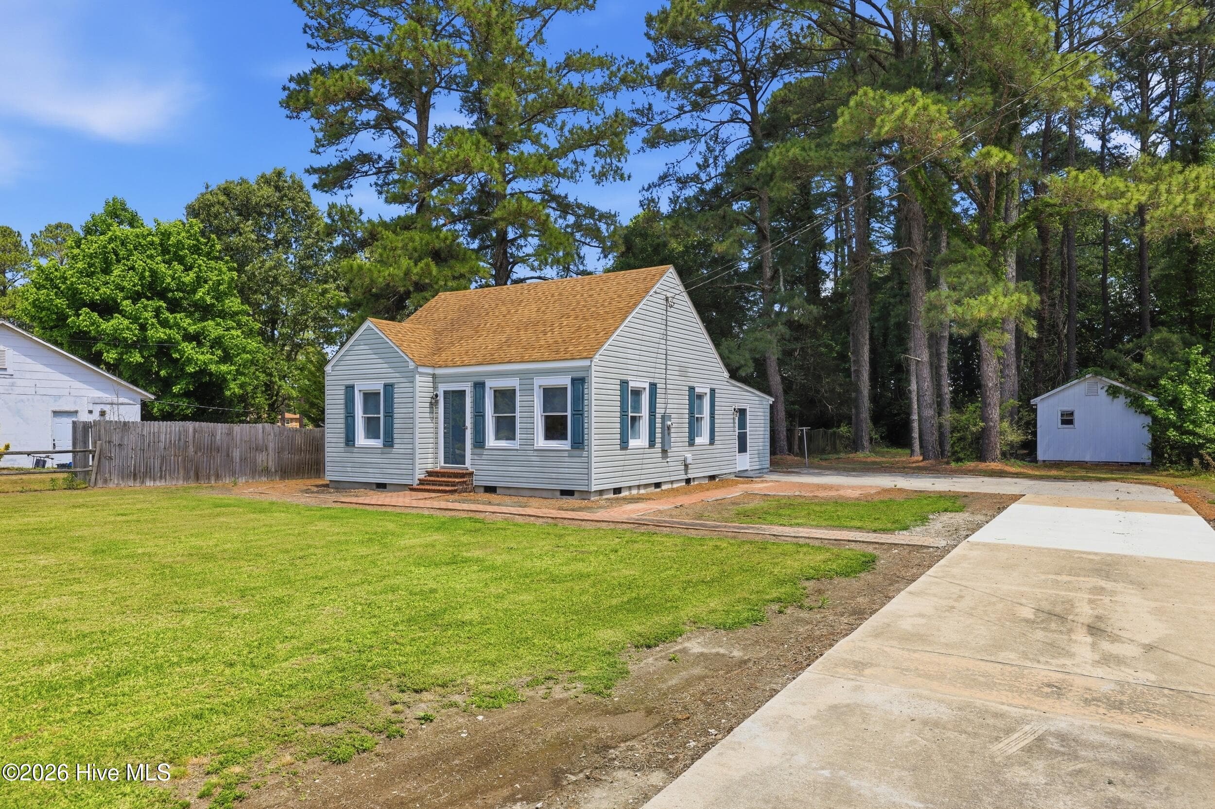 Single Family Residence at 1120 Northside Road, Elizabeth City, NC 27909, photo 25 of 32
