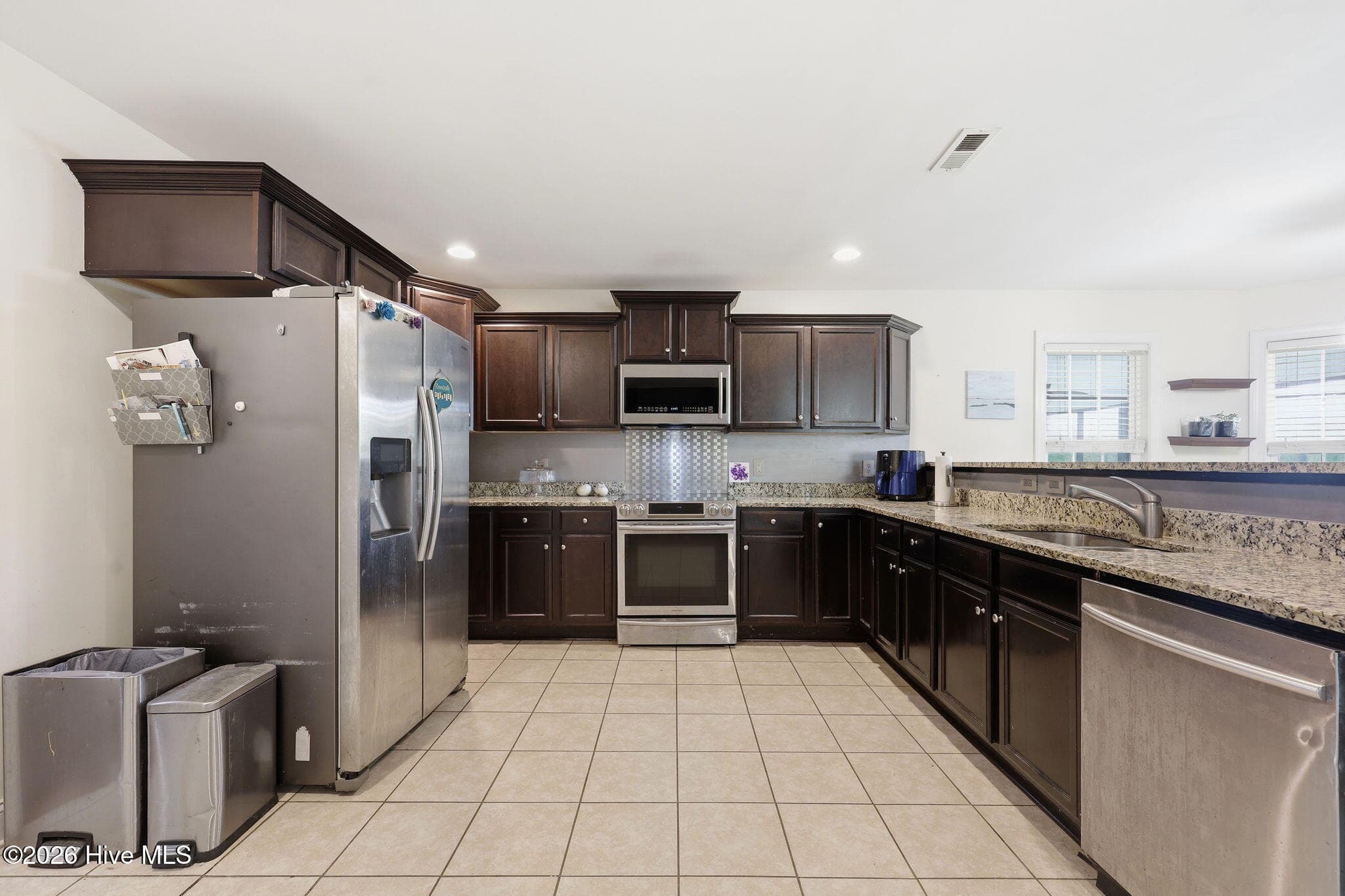 Single Family Residence at 803 Canvas Court, Swansboro, NC 28584, photo 13 of 102