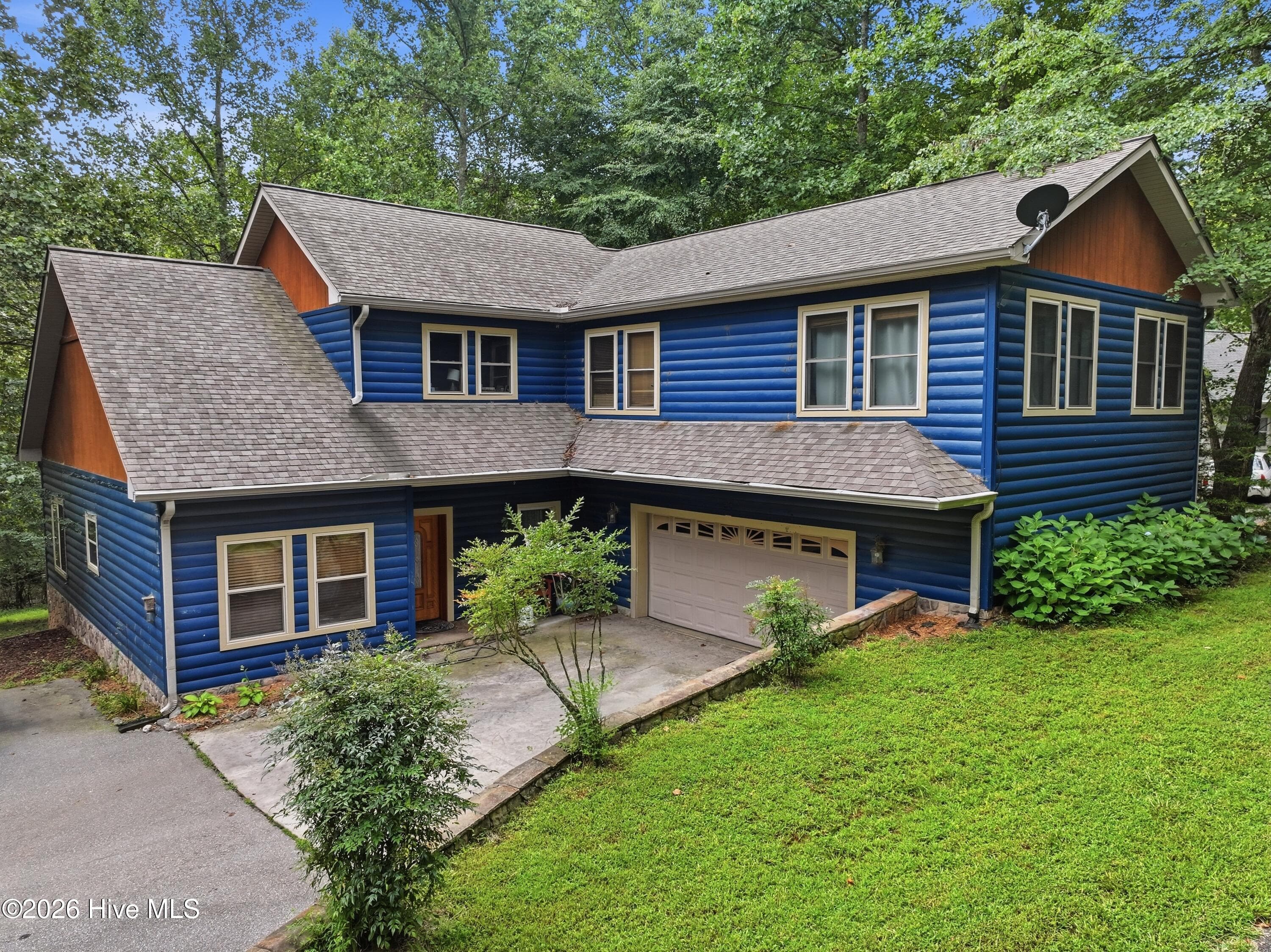 Single Family Residence at 95 Breezy Brook Lane 5, Hayesville, NC 28904, photo 4 of 35