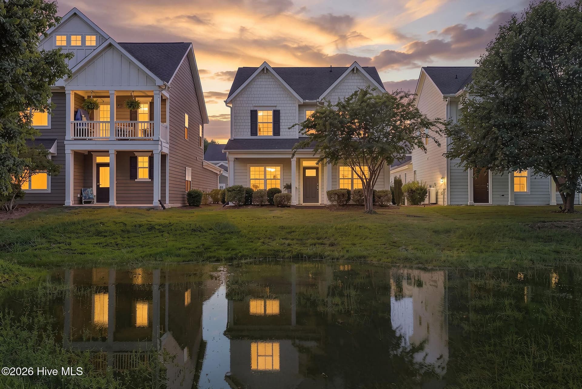 Single Family Residence at 7228 Maple Leaf Drive, Wilmington, NC 28411, photo 5 of 81
