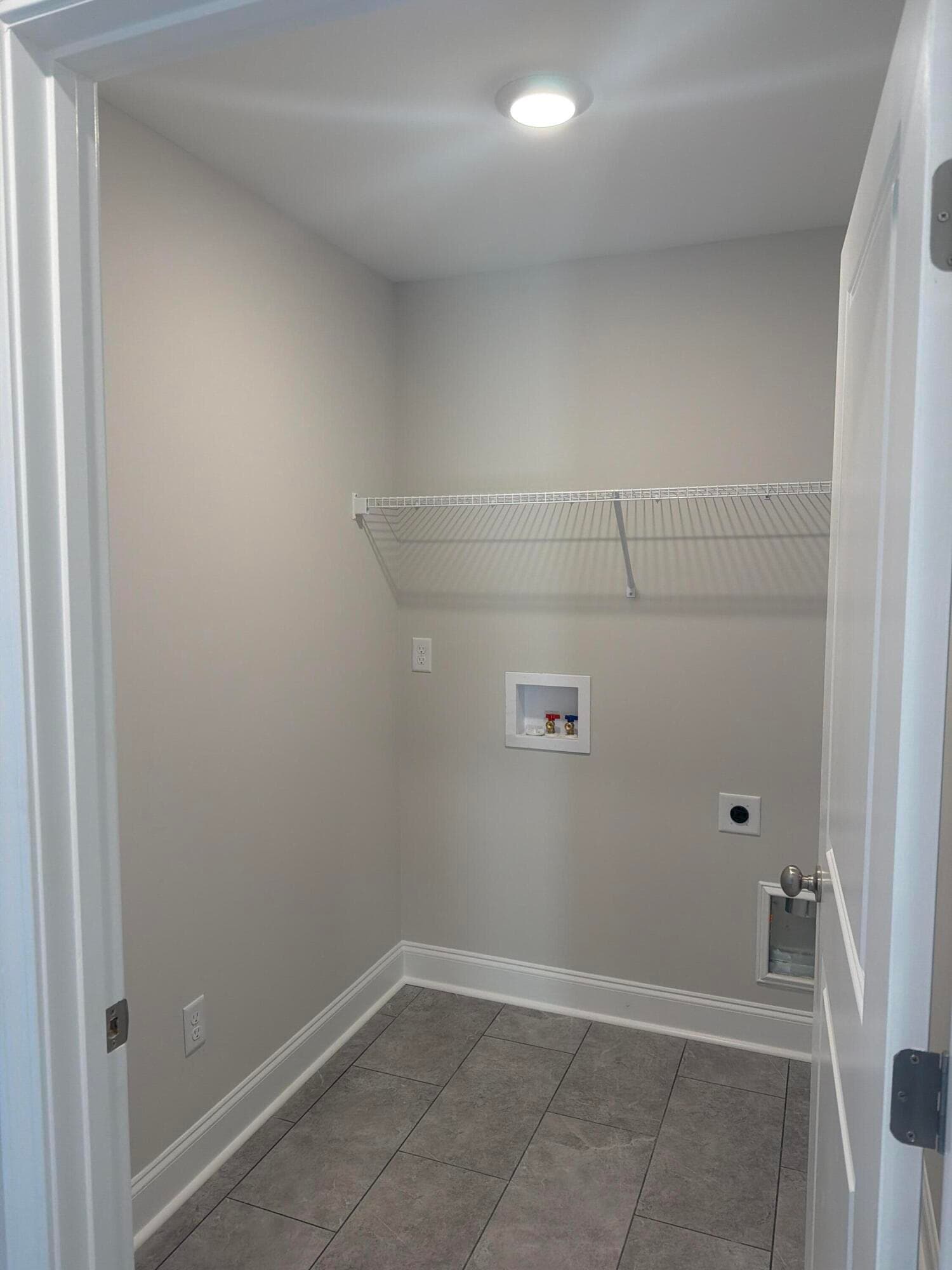 Laundry - 1411 Elias Station, Thomson, GA 30824