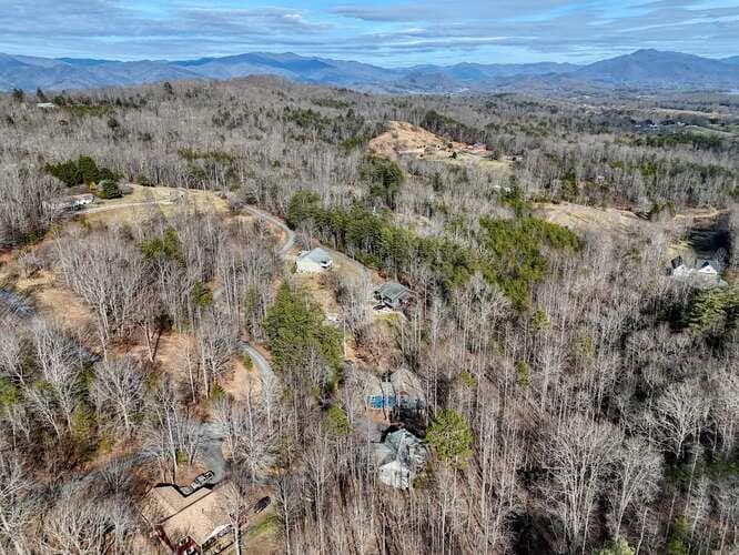 Single Family Residence at 95 Breezy Brook Lane 5, Hayesville, NC 28904, photo 35 of 35