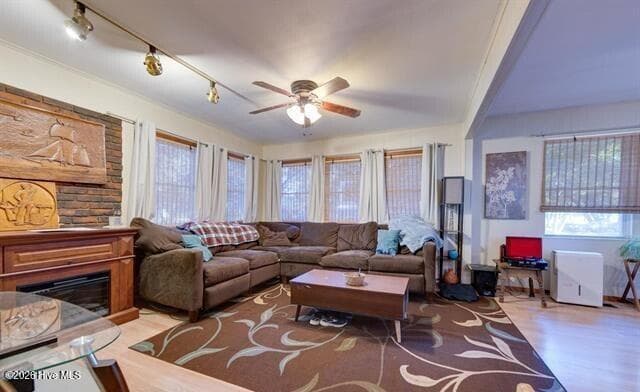Single Family Residence at 104 Darsel Lane, Point Harbor, NC 27964, photo 5 of 27