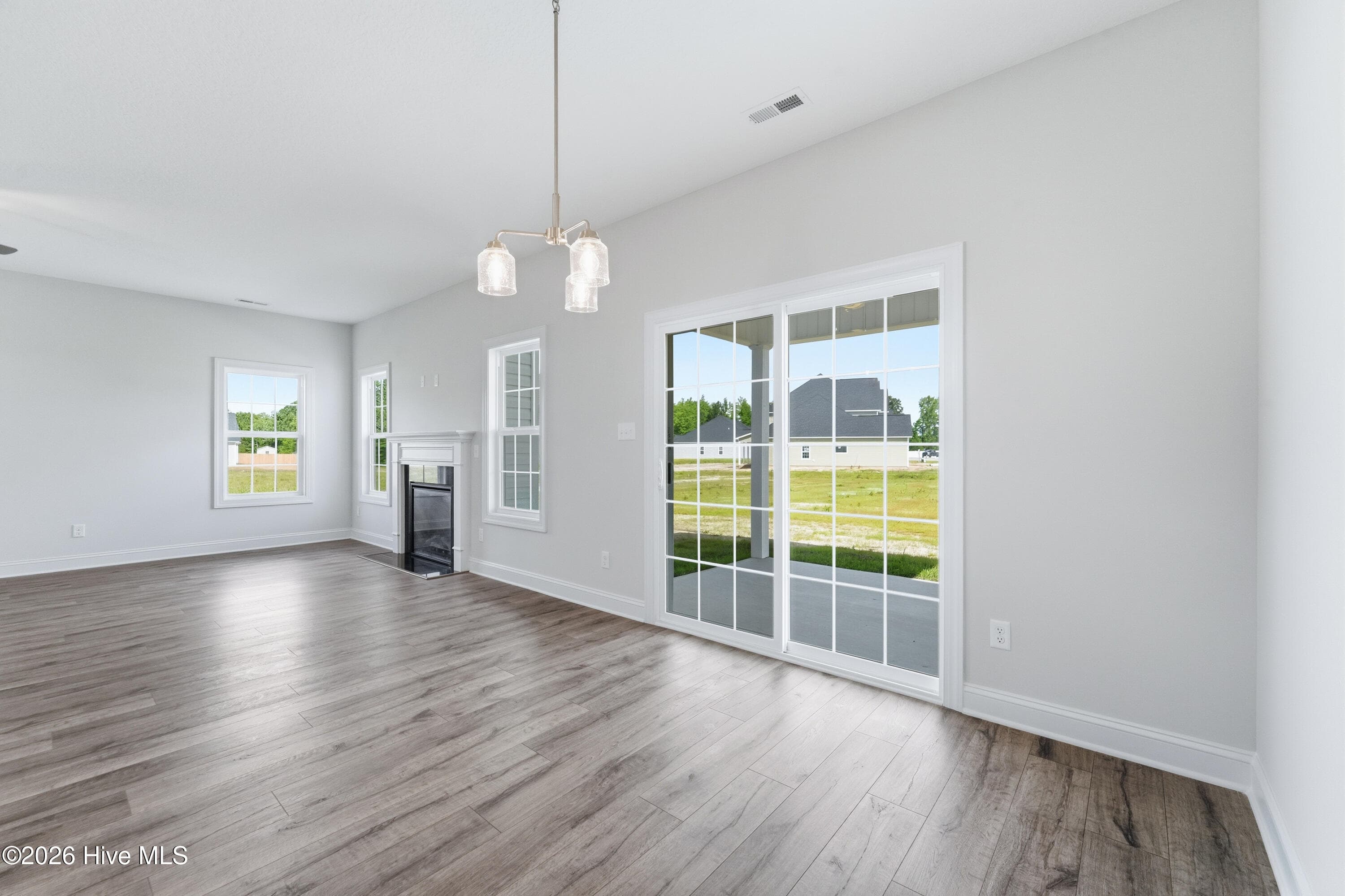 Single Family Residence at 601 Salty Marsh Lane, Jacksonville, NC 28546, photo 22 of 86