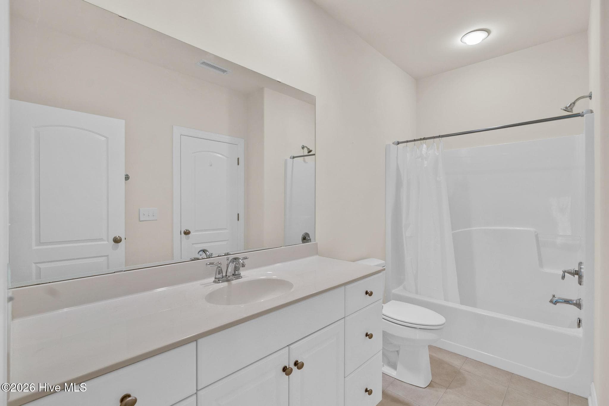 Townhouse at 1186 Evangeline Drive, Leland, NC 28451, photo 36 of 60