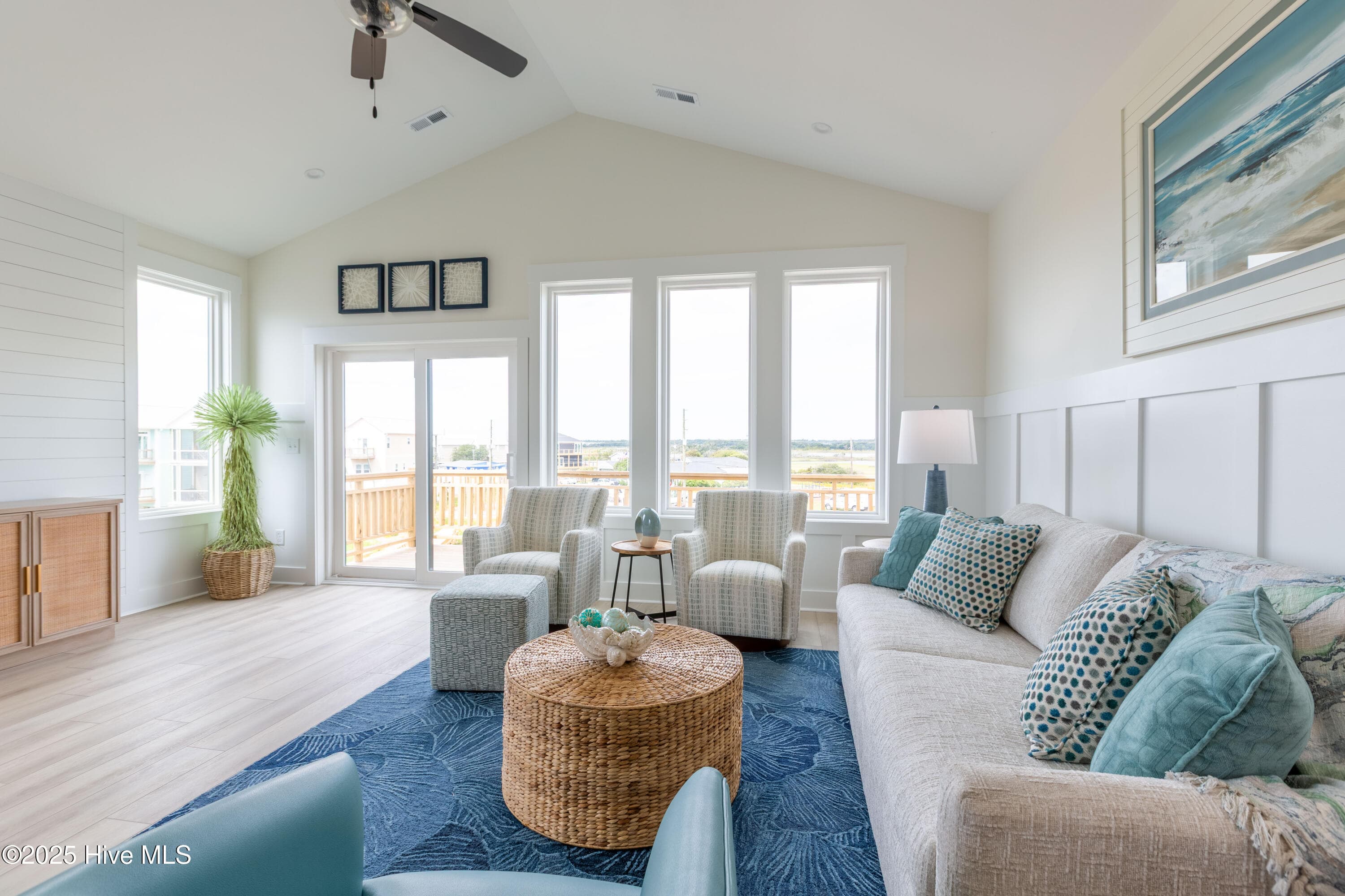 122 Shell Road, Surf City, NC 28445