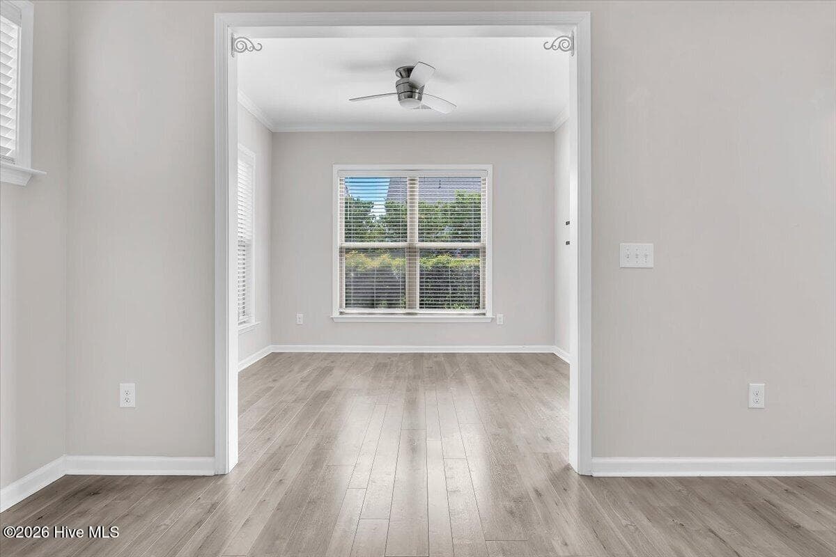 Single Family Residence at 550 Lyrebird Avenue, Wilmington, NC 28412, photo 29 of 78