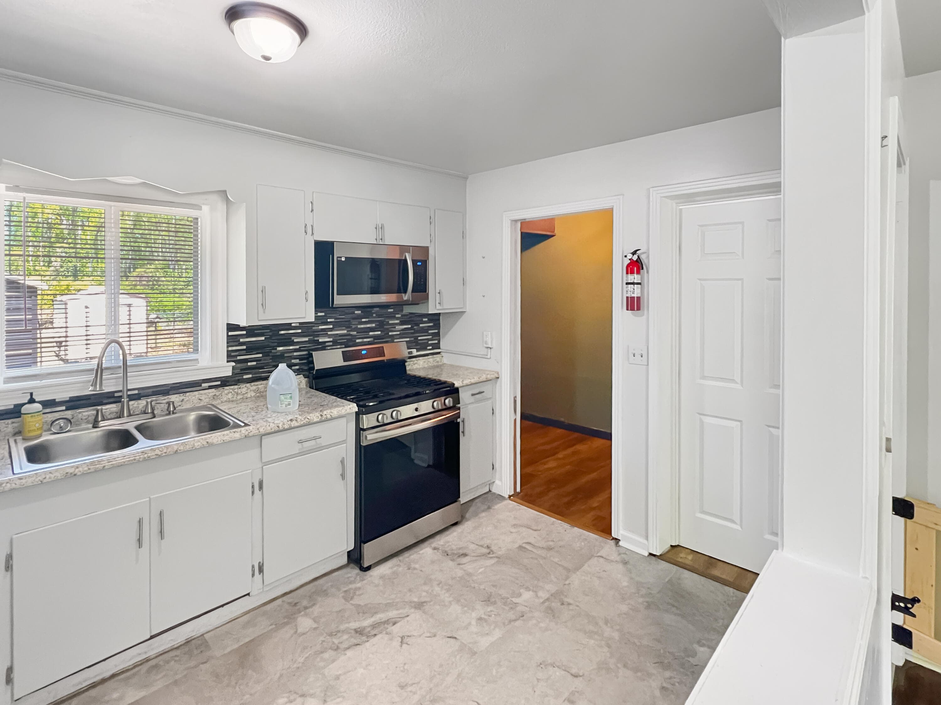 Single Family Residence at 1909 Melrose Drive, Augusta, GA 30906, photo 17 of 27
