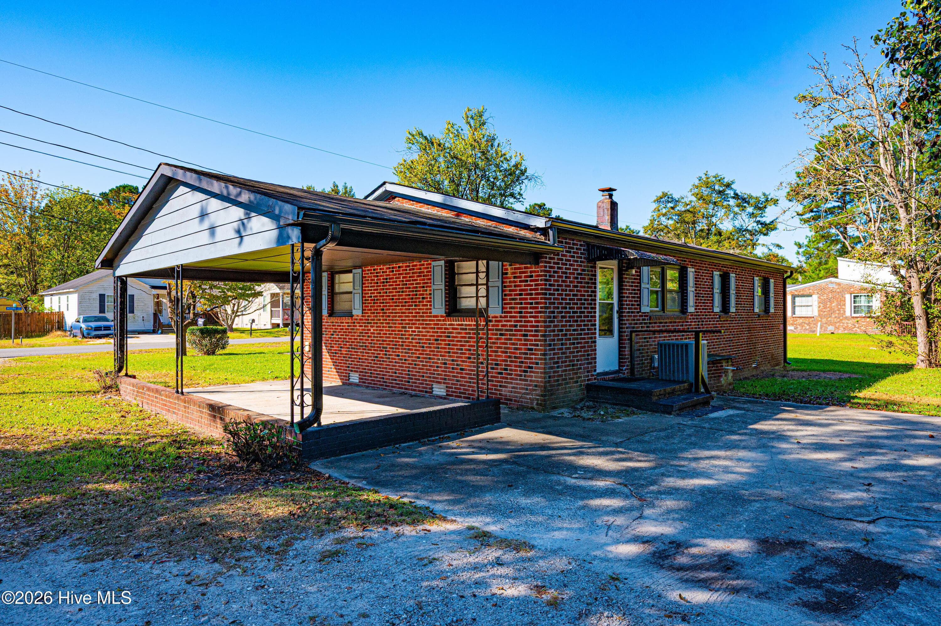Single Family Residence at 1800 Moore Avenue, New Bern, NC 28562, photo 14 of 20