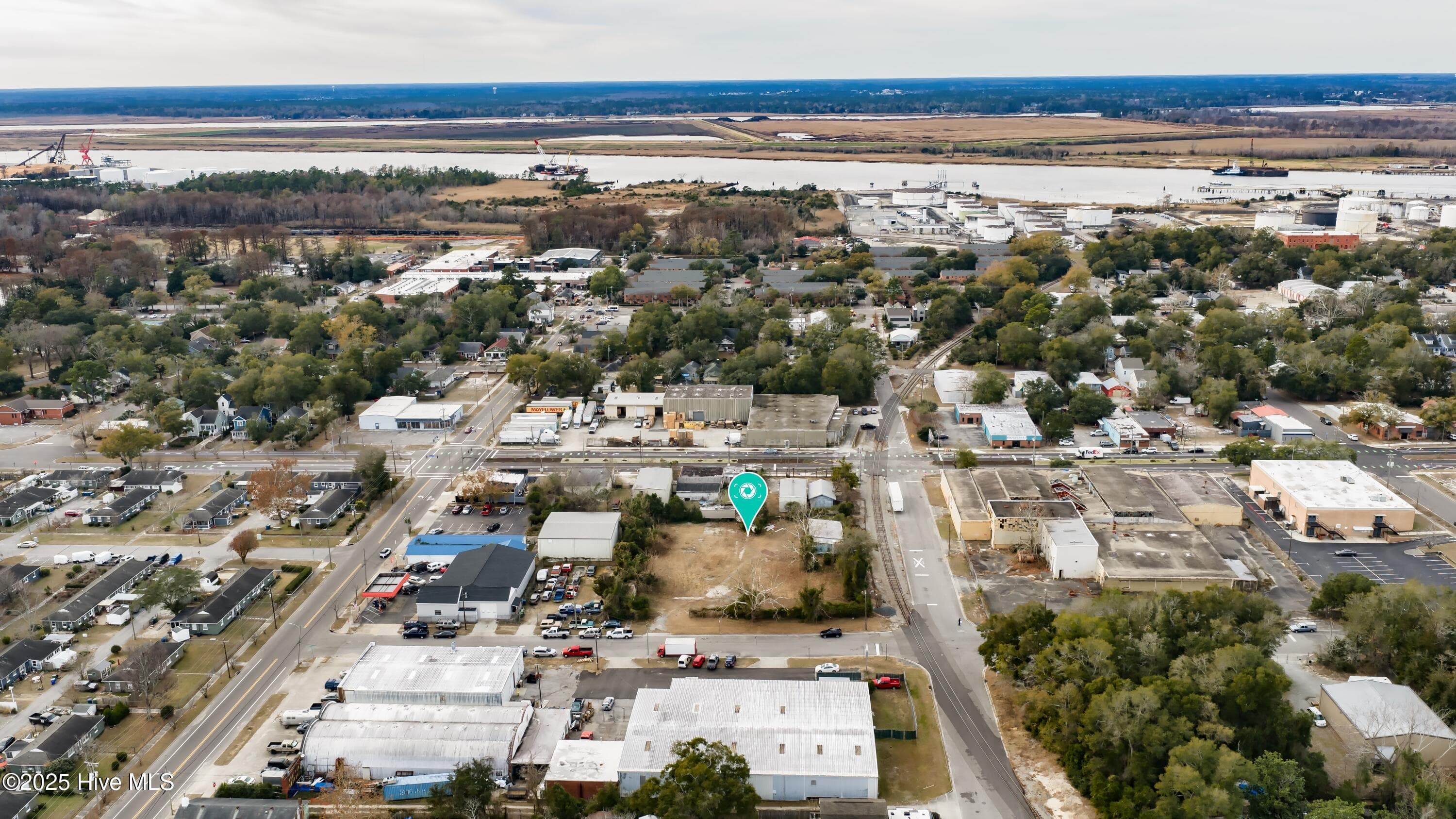 Mixed Use at 1403 S 5th Avenue, Wilmington, NC 28401, photo 17 of 27