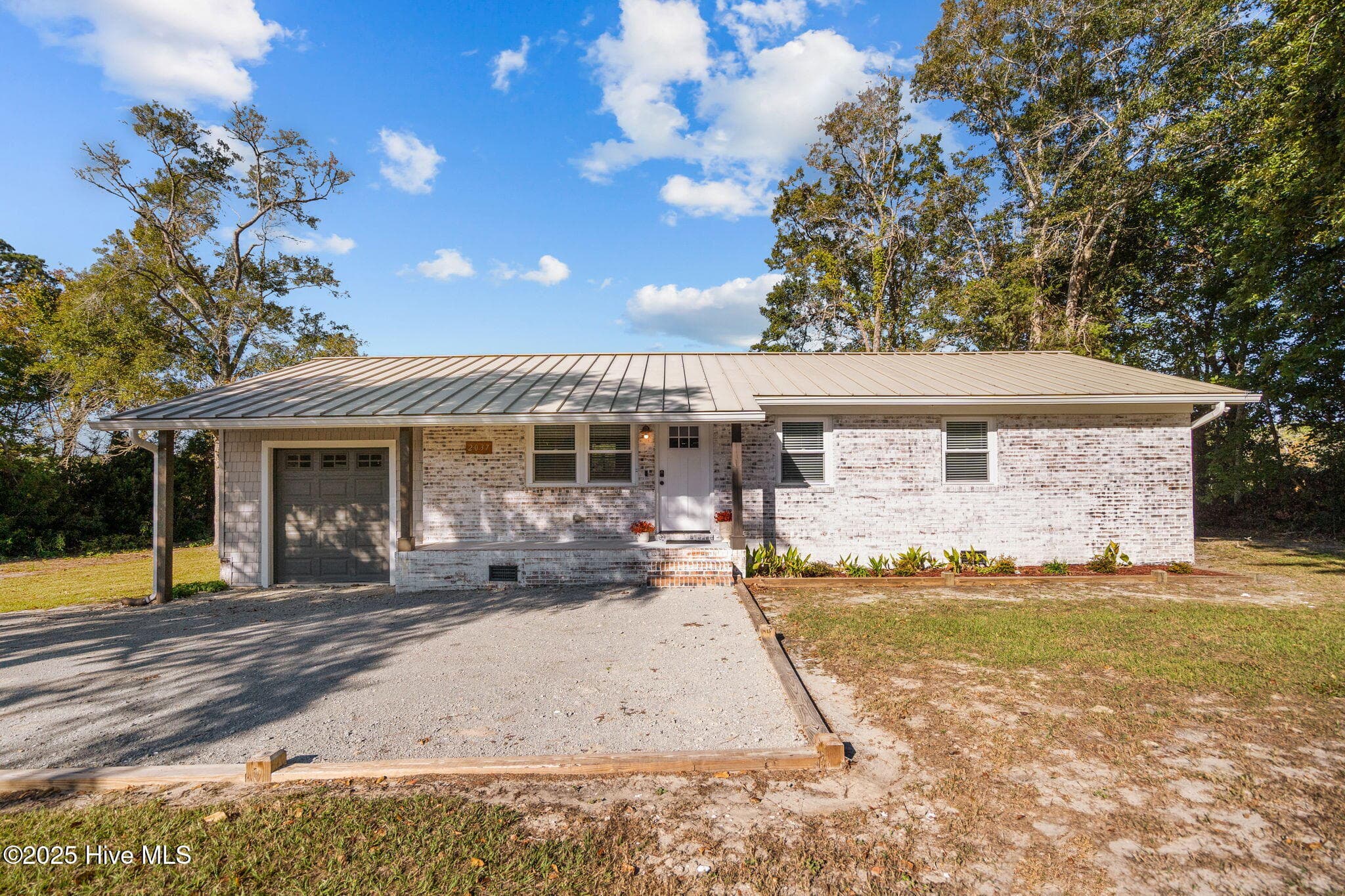 FRONT OF HOME - 2037 Oxpen Road SW, Supply, NC 28462
