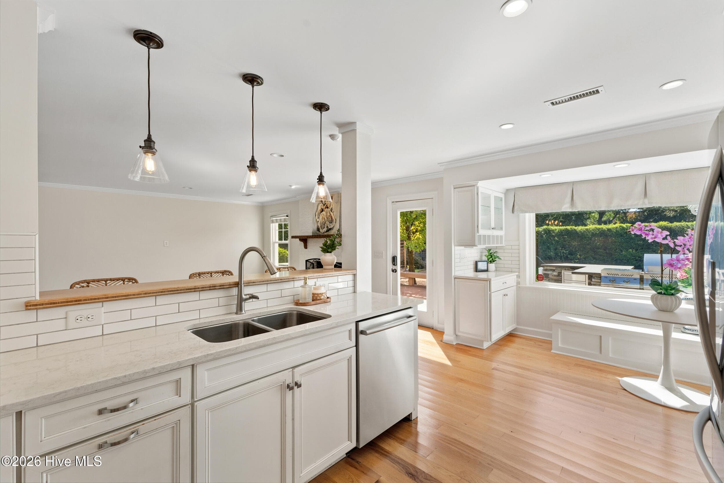 Single Family Residence at 310 Bretonshire Road, Wilmington, NC 28405, photo 13 of 74