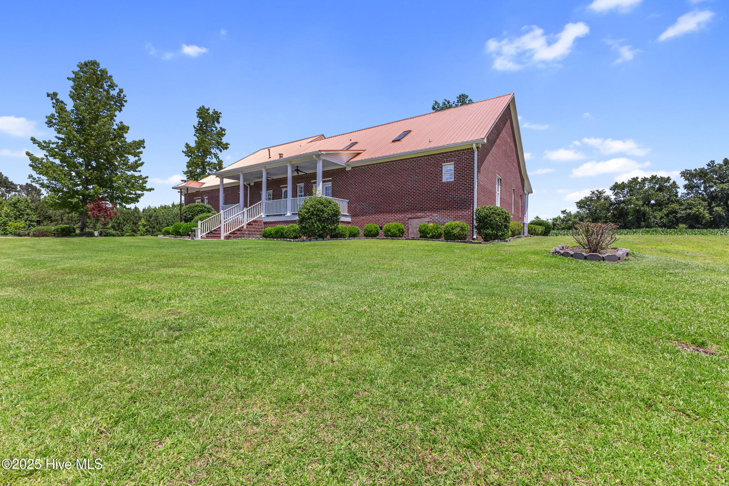 Single Family Residence at 5370 Slocum Trail, Atkinson, NC 28421, photo 10 of 109