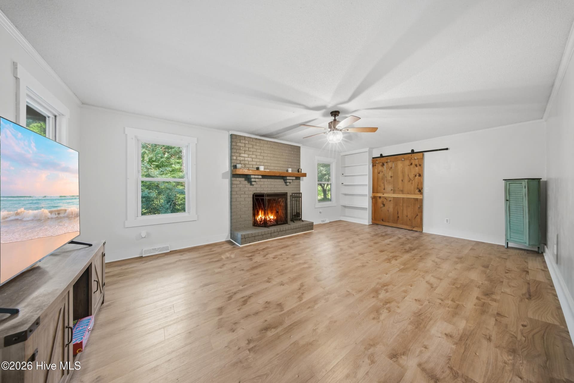 Single Family Residence at 458 Annandale Trace, Hampstead, NC 28443, photo 10 of 61