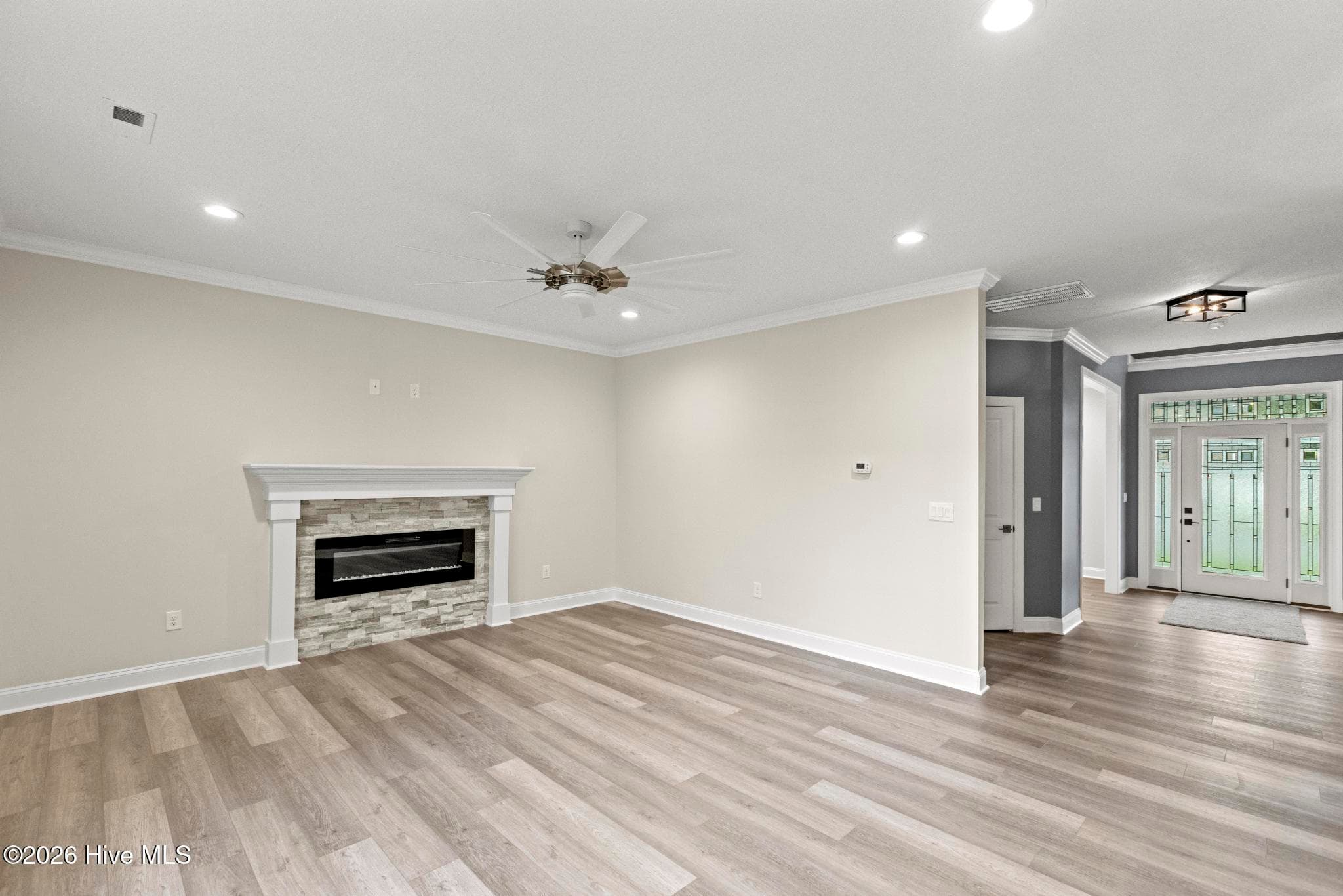 Single Family Residence at 403 King Richard Court, Jacksonville, NC 28546, photo 13 of 43