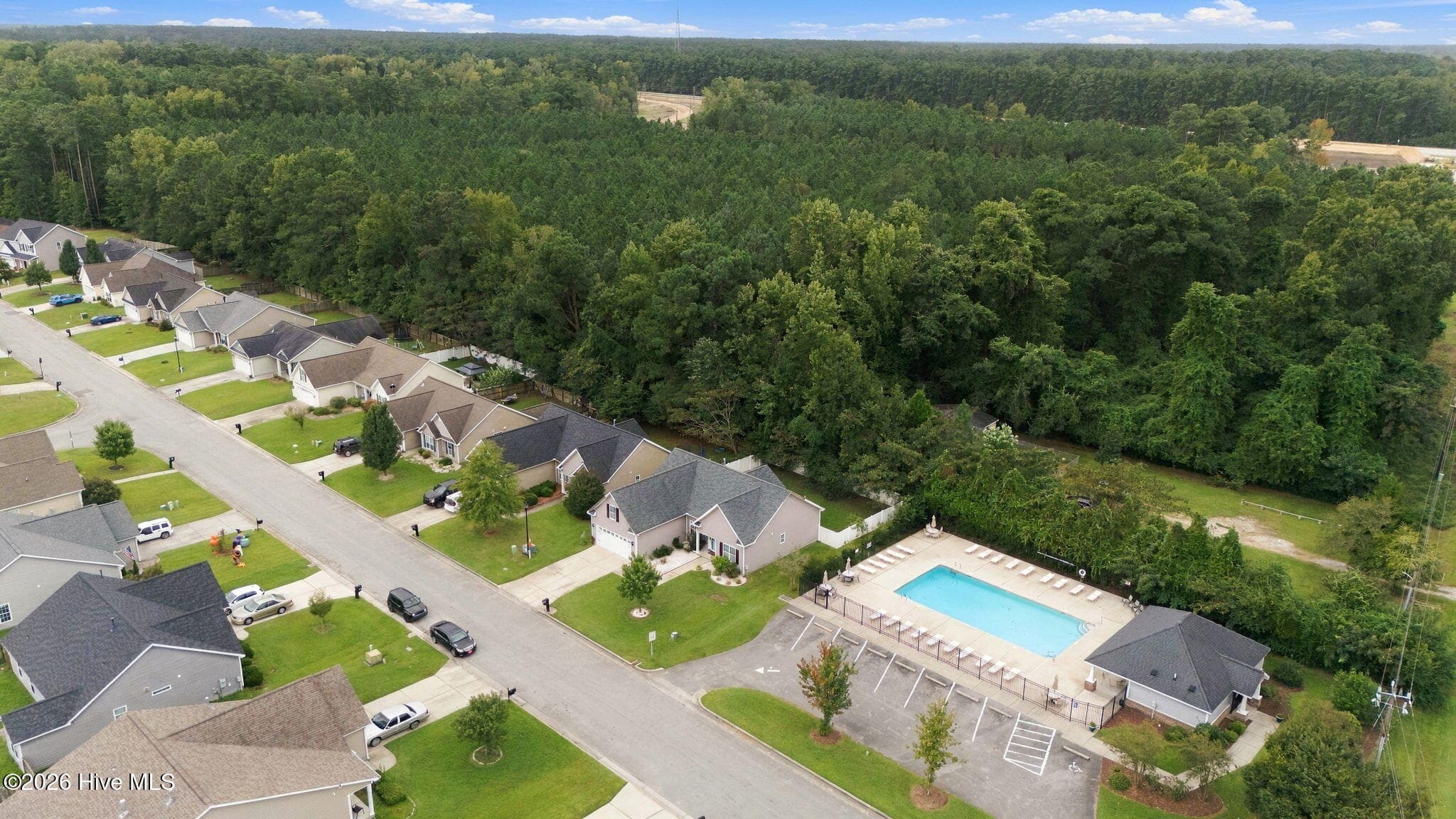 Single Family Residence at 104 Lynden Lane, New Bern, NC 28560, photo 12 of 51