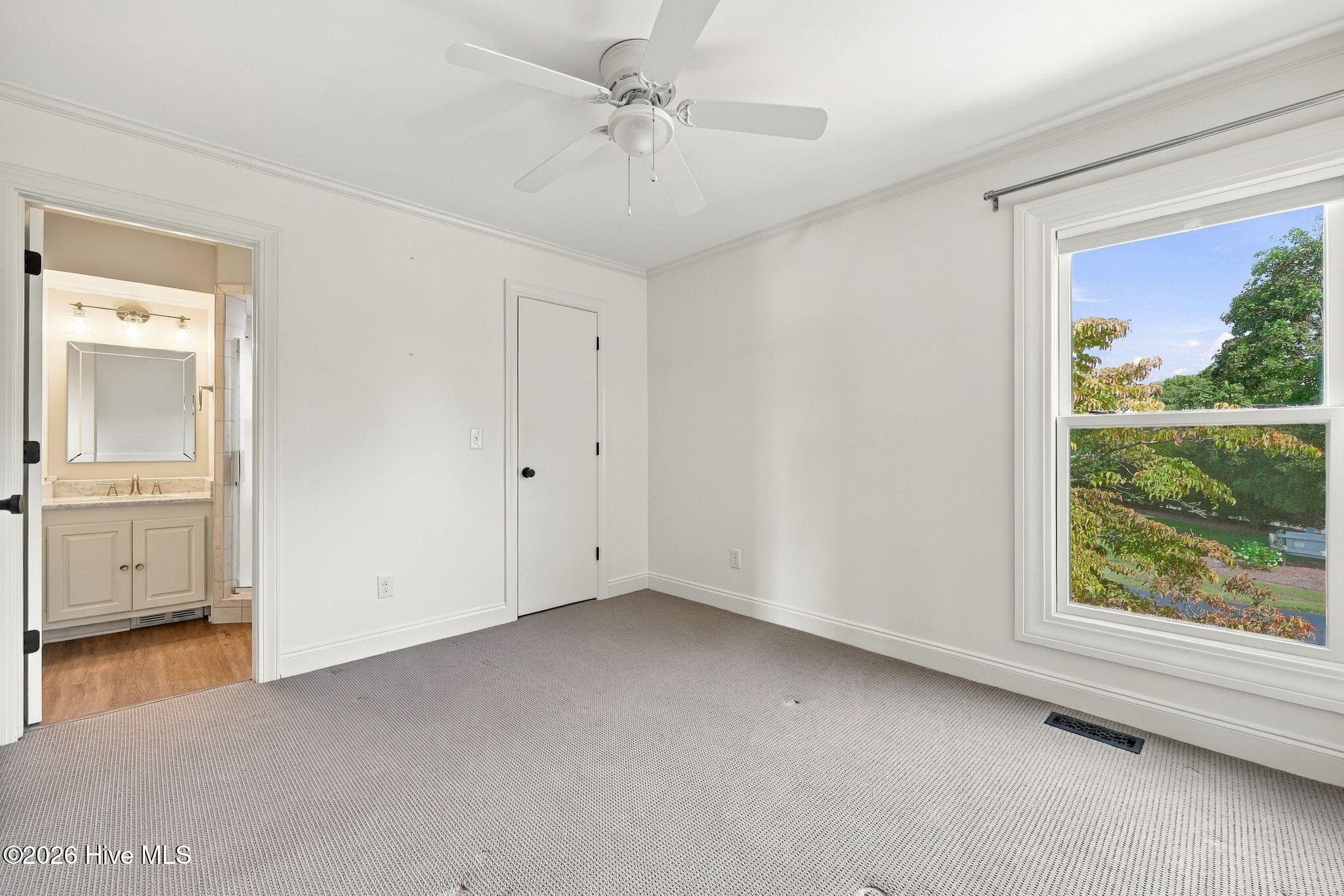 Townhouse at 106 Washington Harbor, Washington, NC 27889, photo 36 of 56