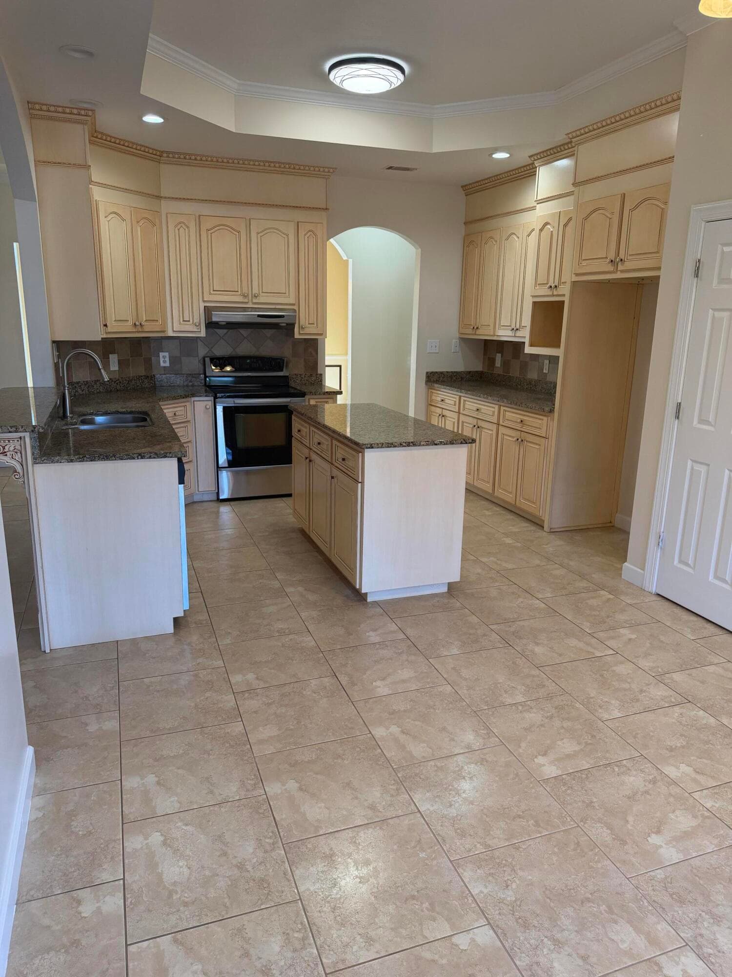 Single Family Residence at 1033 Marks Walden Road, Blythe, GA 30805, photo 5 of 29