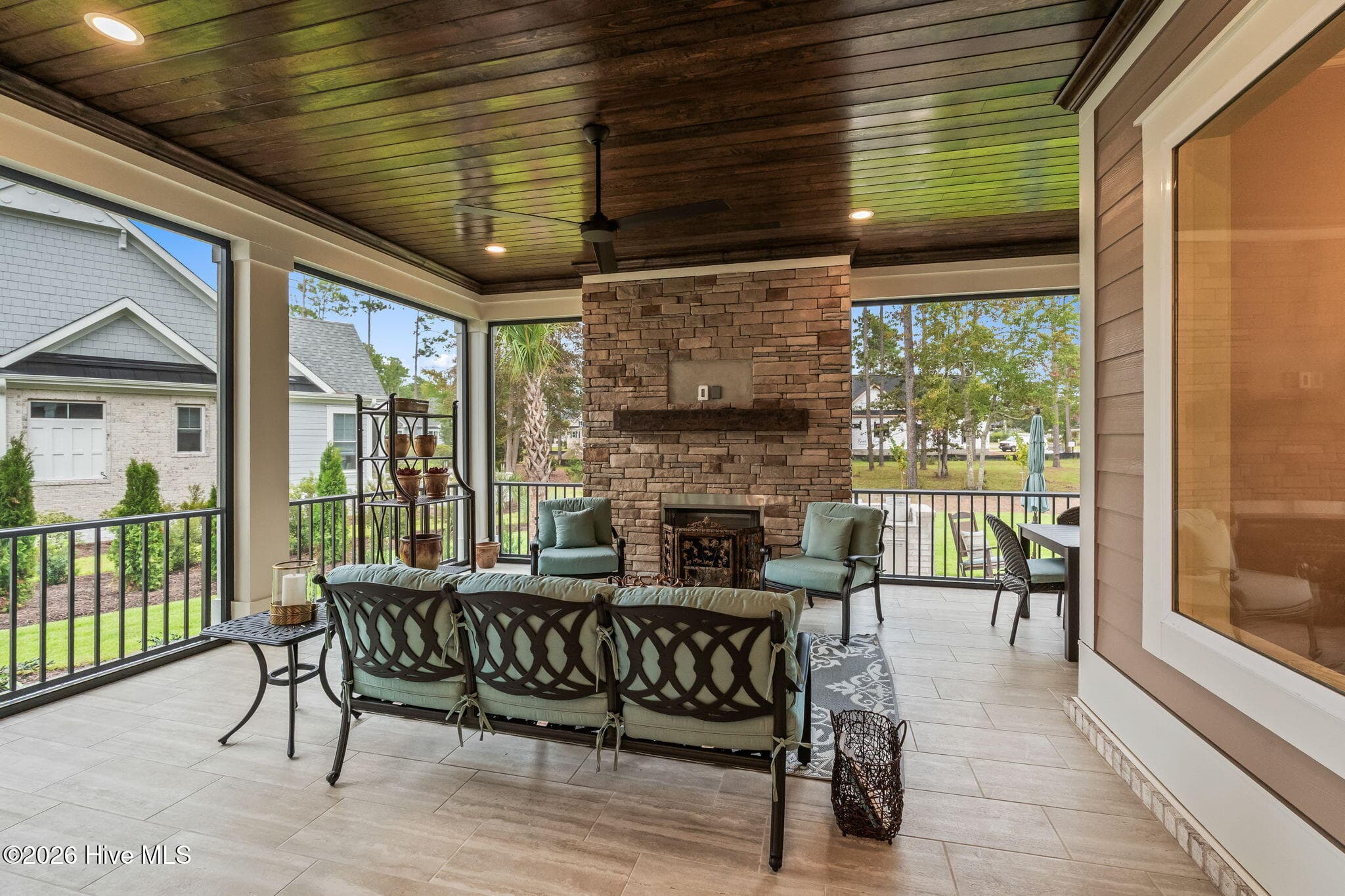 Single Family Residence at 536 Morely Circle SW, Ocean Isle Beach, NC 28469, photo 73 of 153