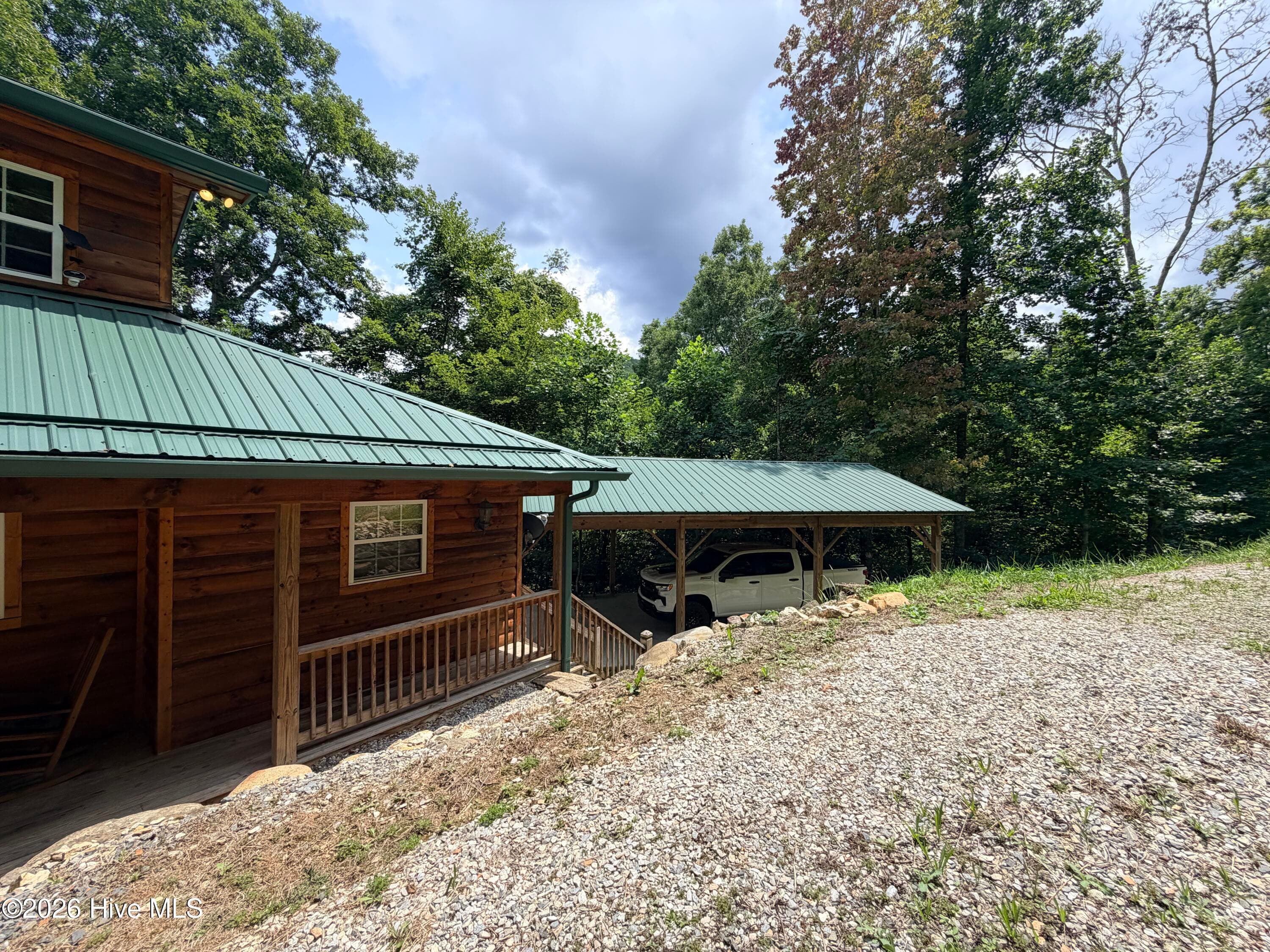 Single Family Residence at 119 Bucks Nest Drive, Topton, NC 28781, photo 5 of 37