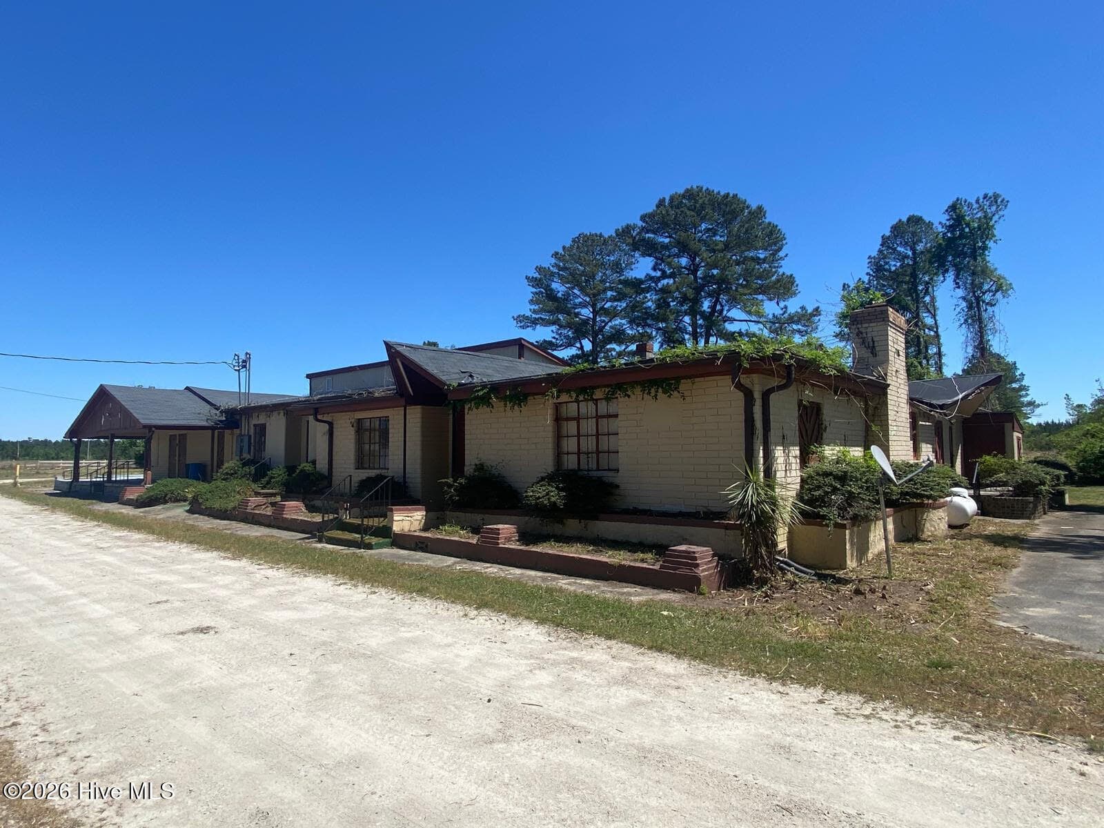 Commercial Sale at 4427a Tartts Mill Road A, Wilson, NC 27893, photo 5 of 20