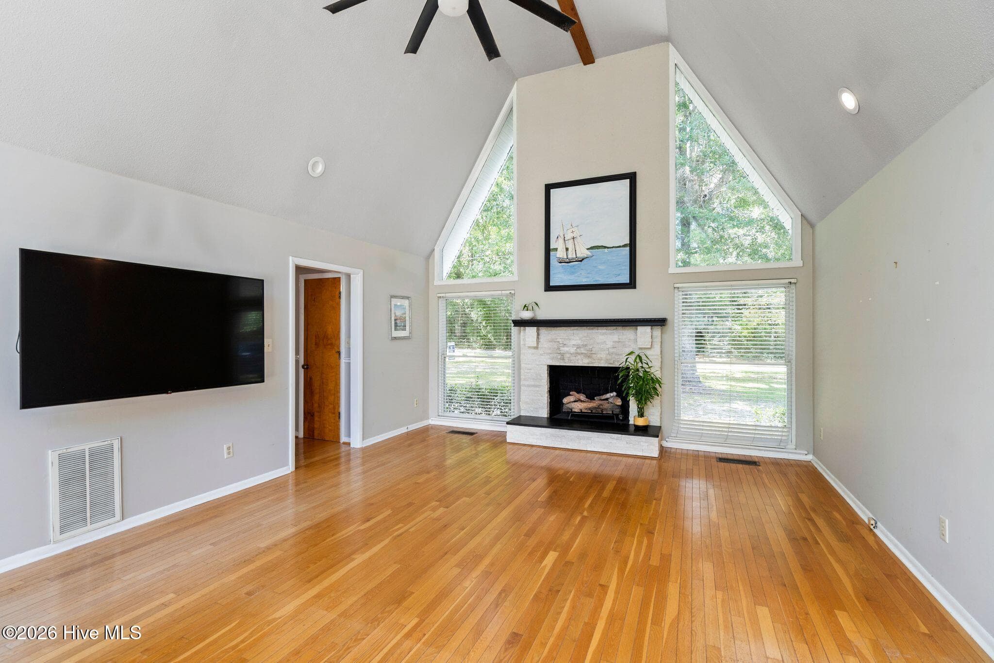 Single Family Residence at 220 Brockway Road, Wilmington, NC 28411, photo 15 of 97