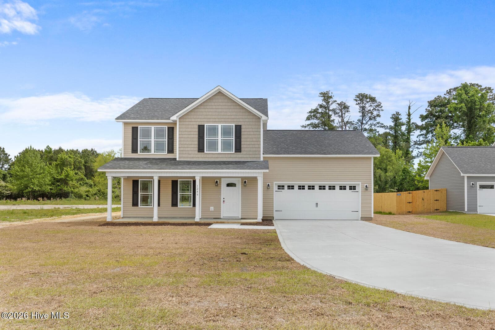 Single Family Residence at 1246 Old Maplehurst Road, Jacksonville, NC 28540, photo 2 of 32