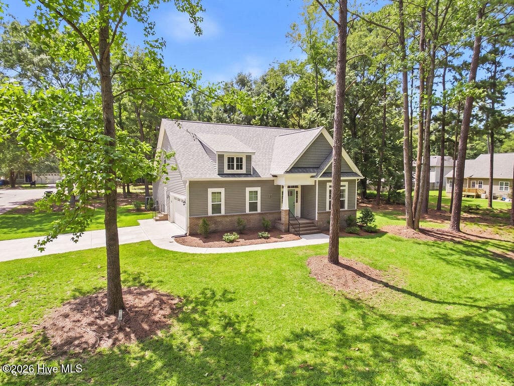 Single Family Residence at 816 Red Hawk Place, Vass, NC 28394, photo 5 of 6