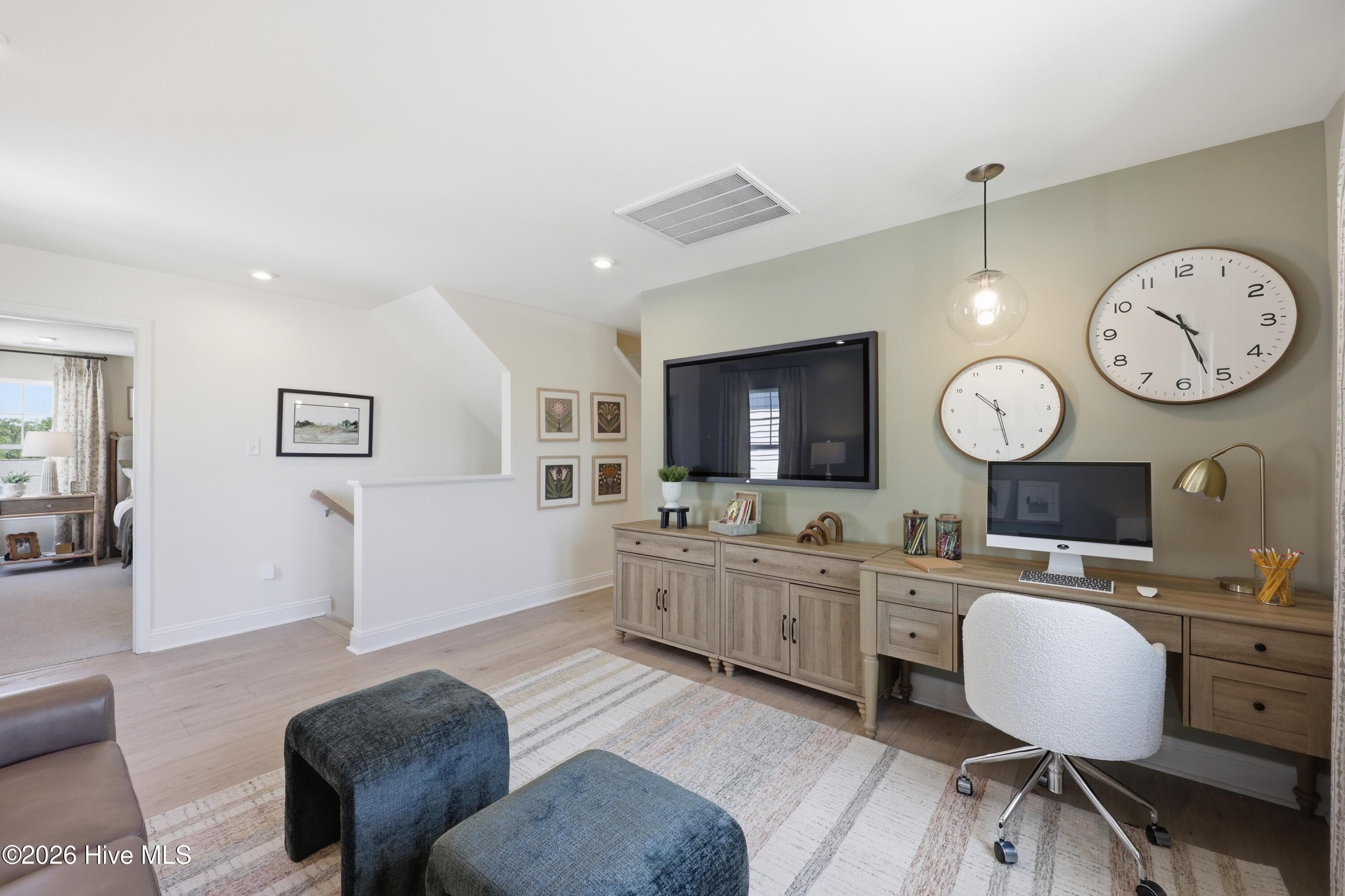 Single Family Residence at 1048 Fawn Valley Way, Wilmington, NC 28409, photo 19 of 36