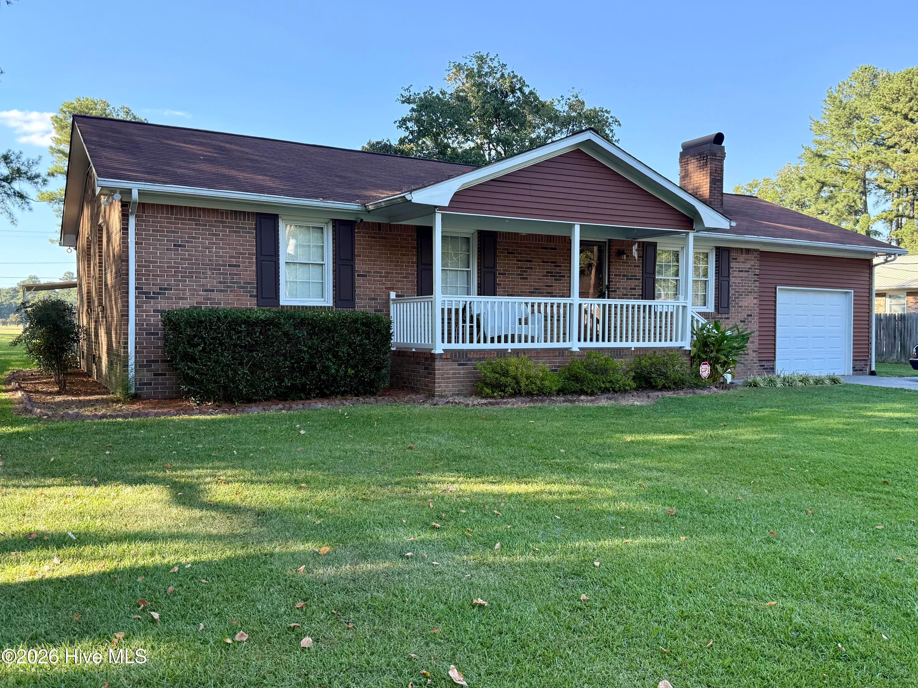 1122 Pineview Road, Williamston, NC 27892