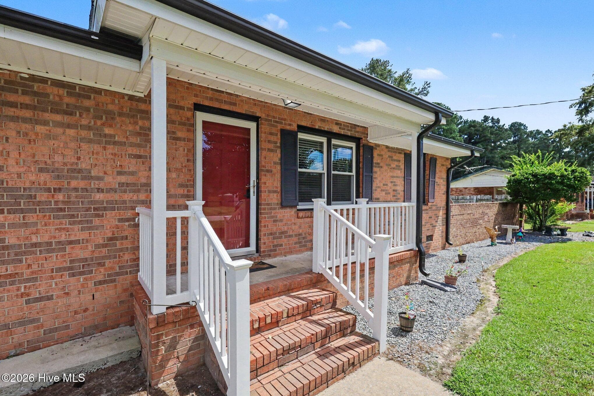 Single Family Residence at 200 Paceville Road, Selma, NC 27576, photo 2 of 22