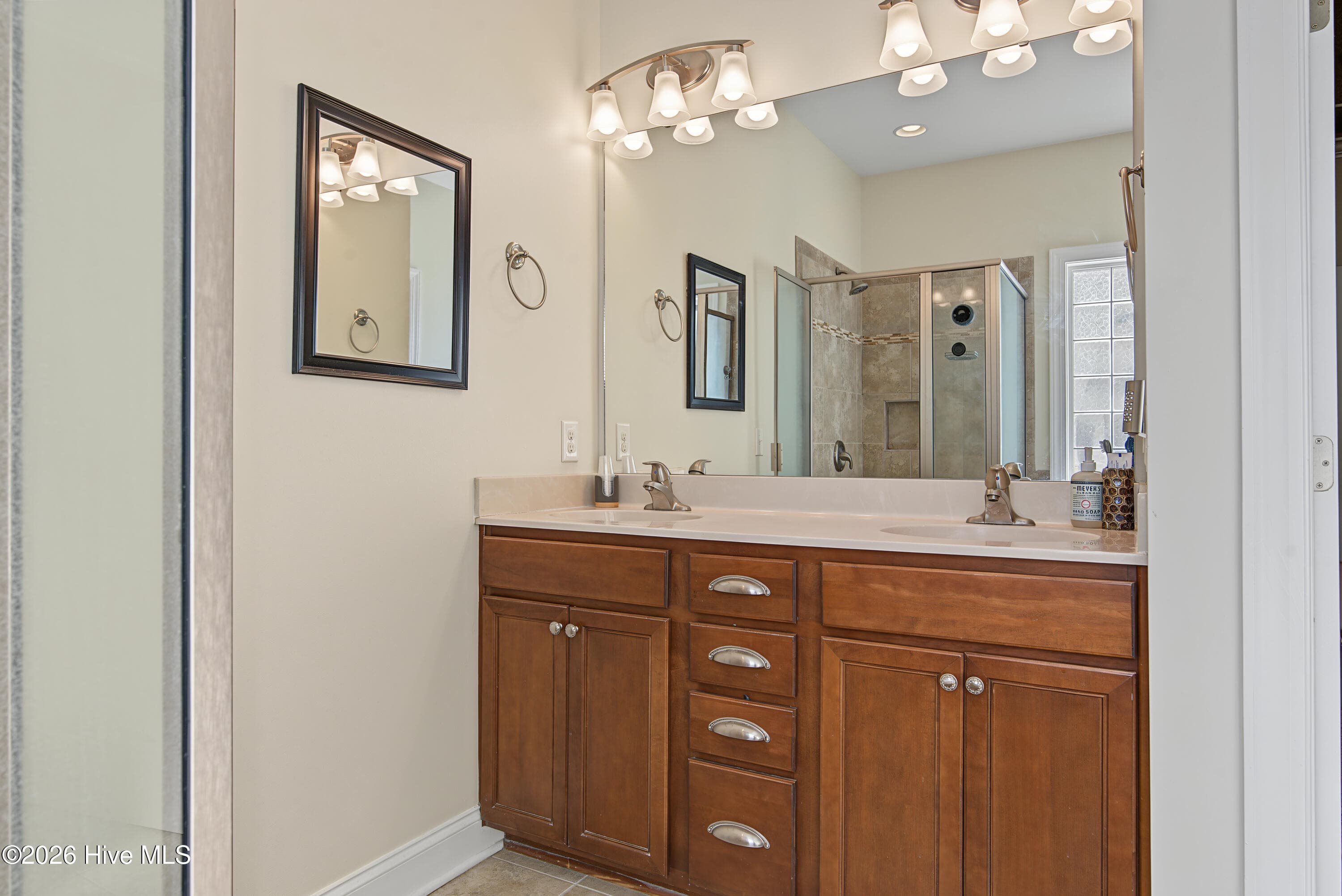 Single Family Residence at 135 Castle Court, Washington, NC 27889, photo 24 of 41